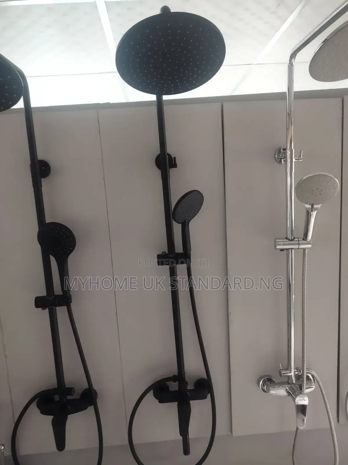 Pure England Quality Standing Shower Set Black and Chrome