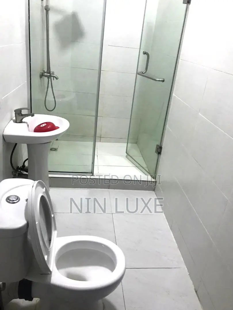 4 Bedroom Going for Daily/Weekly/ Monthly Stay