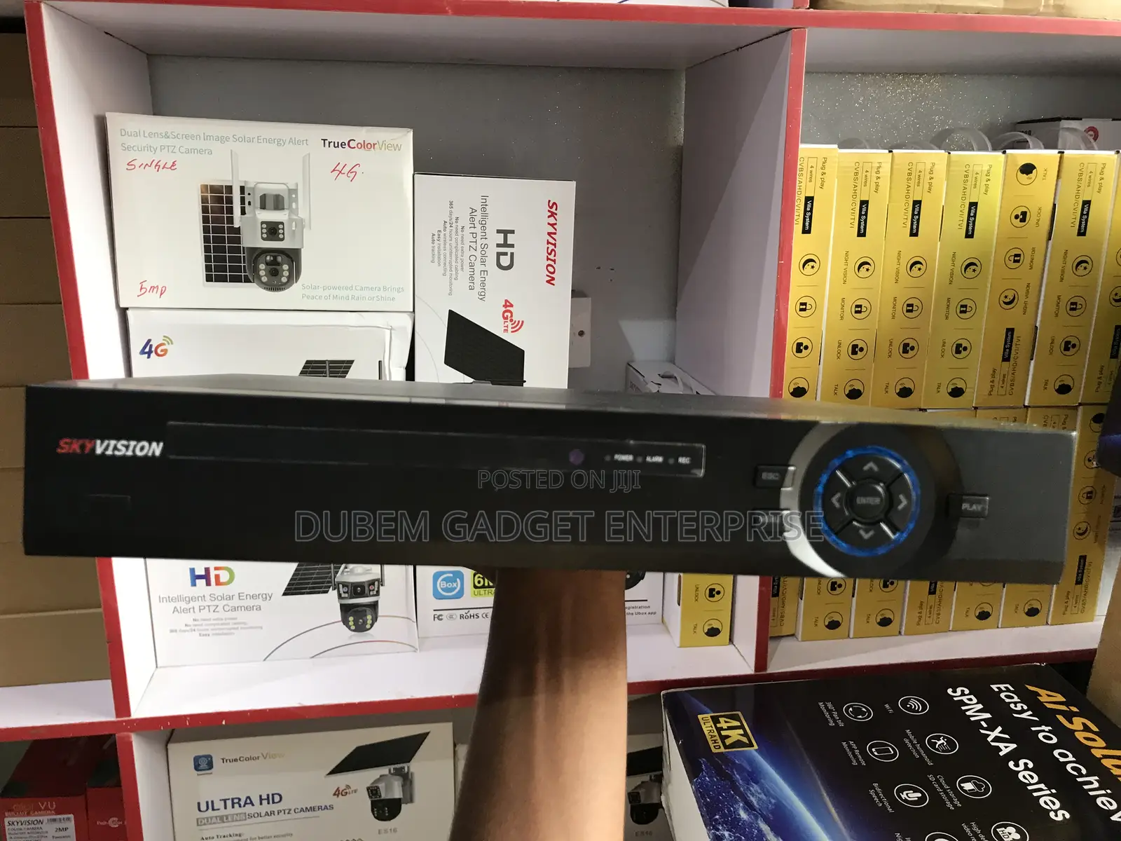 16ch NVR Machine.
