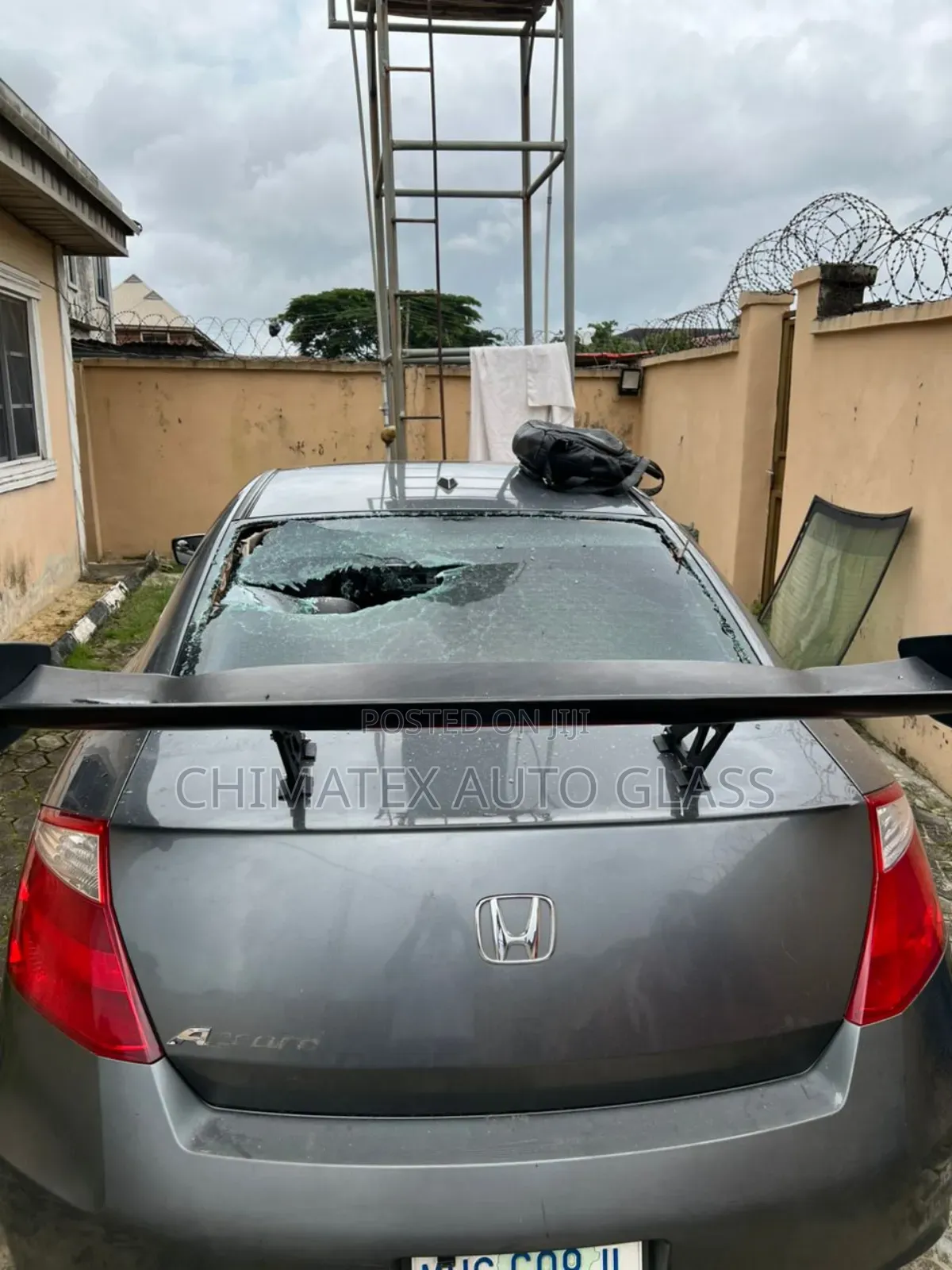 Honda Accord 2009 Coupe Back Glass Installed
