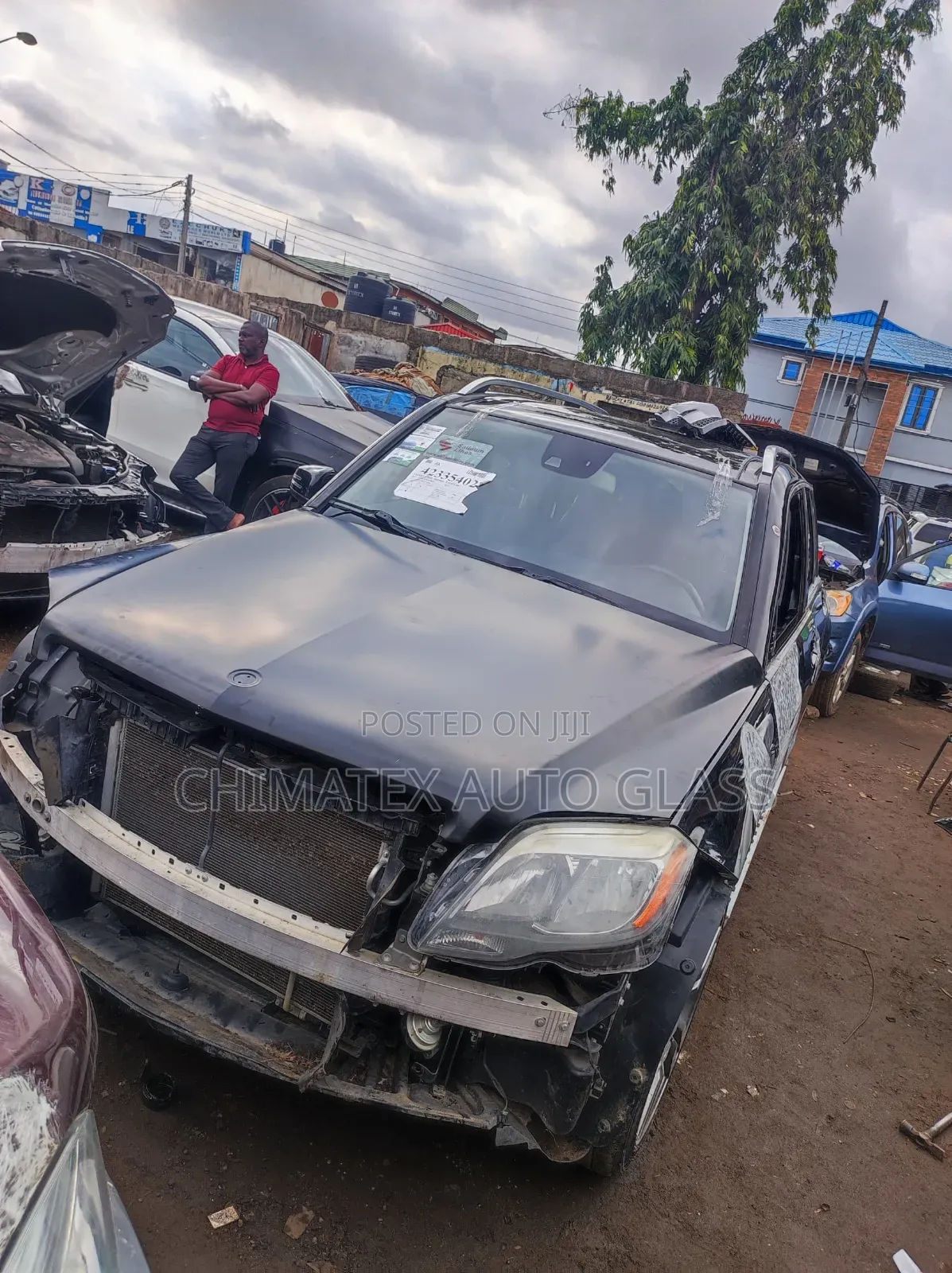 Glk350 Windscreen Glass Available We Deliver