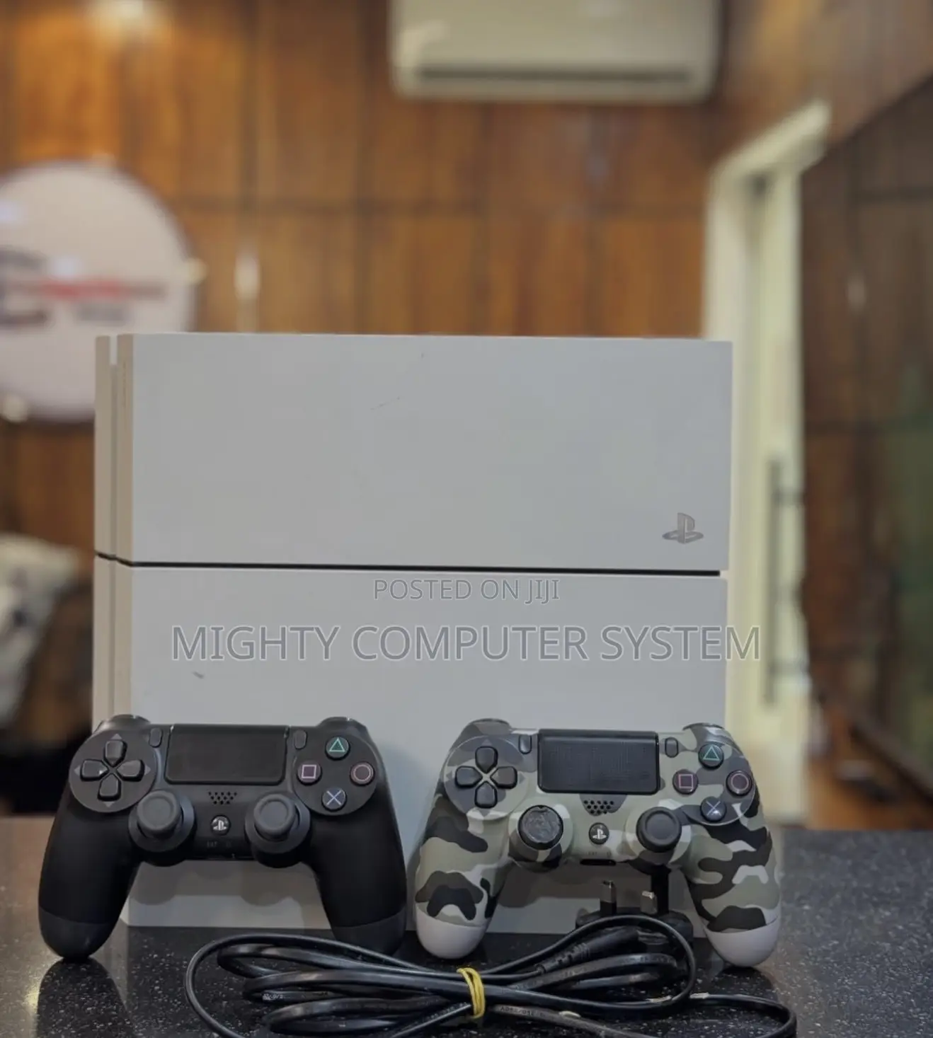 Playstation 4 Slim