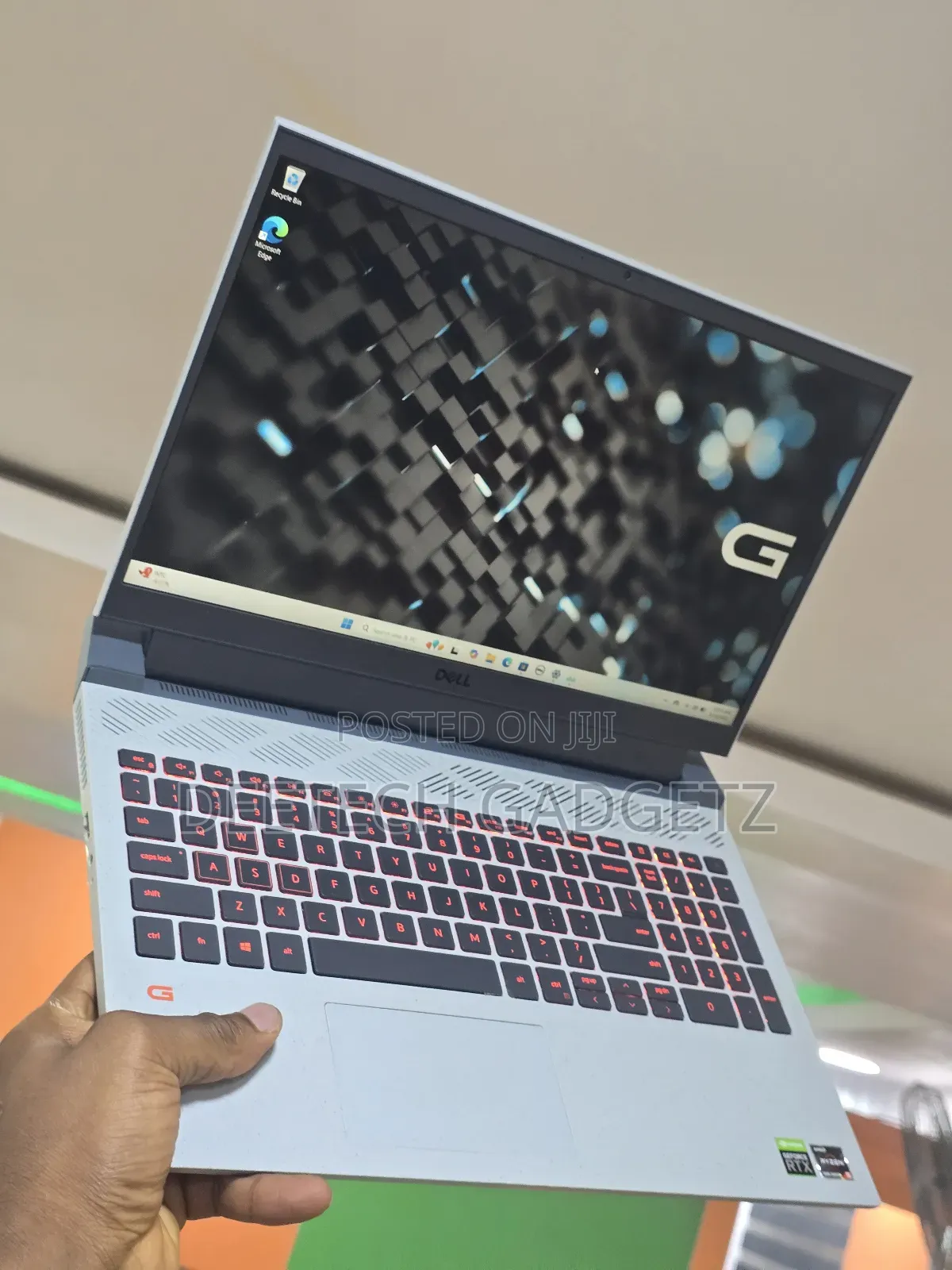 Laptop Dell G15 5511 24GB AMD Ryzen 5 SSD 512GB