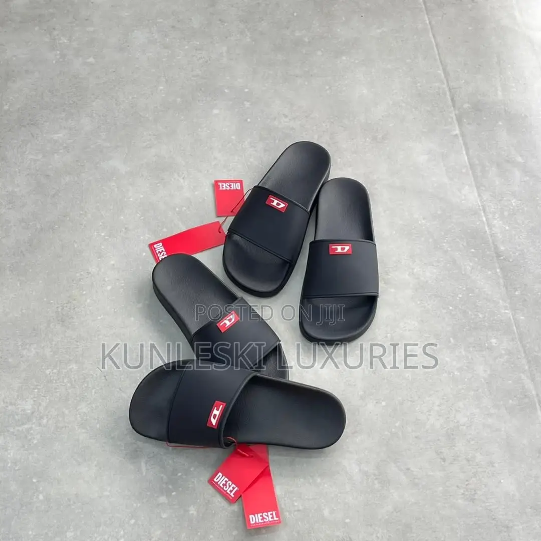 Original Diesel Black Slides