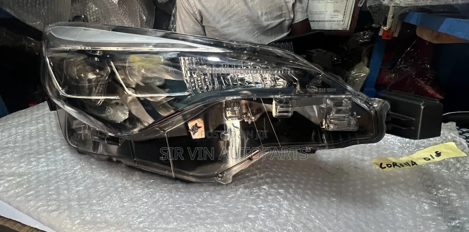 Toyota Corolla 2018 Headlight/Headlamp (Complete Set)