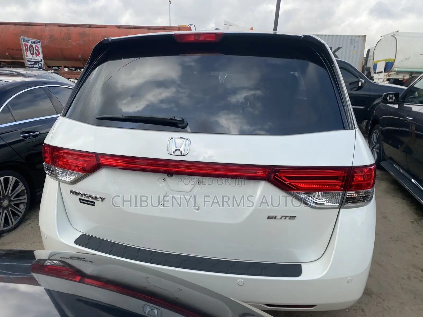 Honda Odyssey Touring Elite 4dr Minivan (3.5L 6cyl 6A) 2015 White