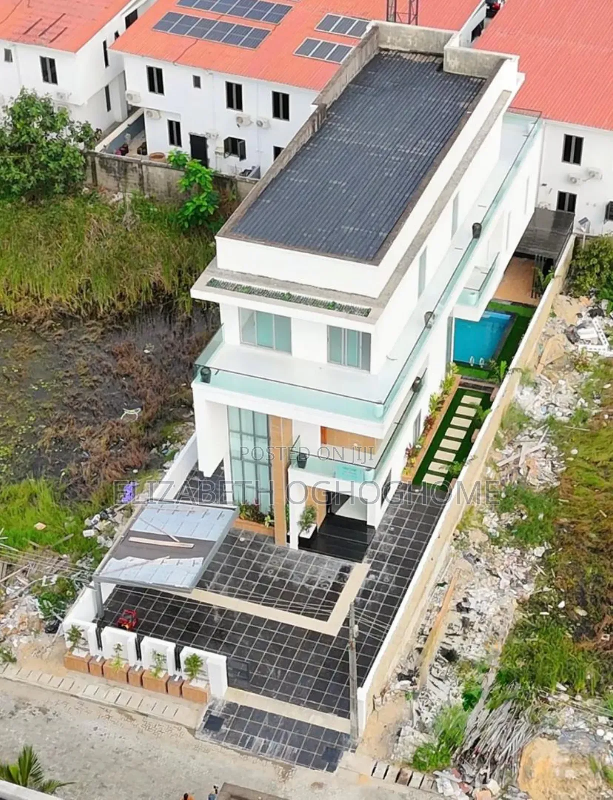 5bdrm Duplex in Osapa london for sale