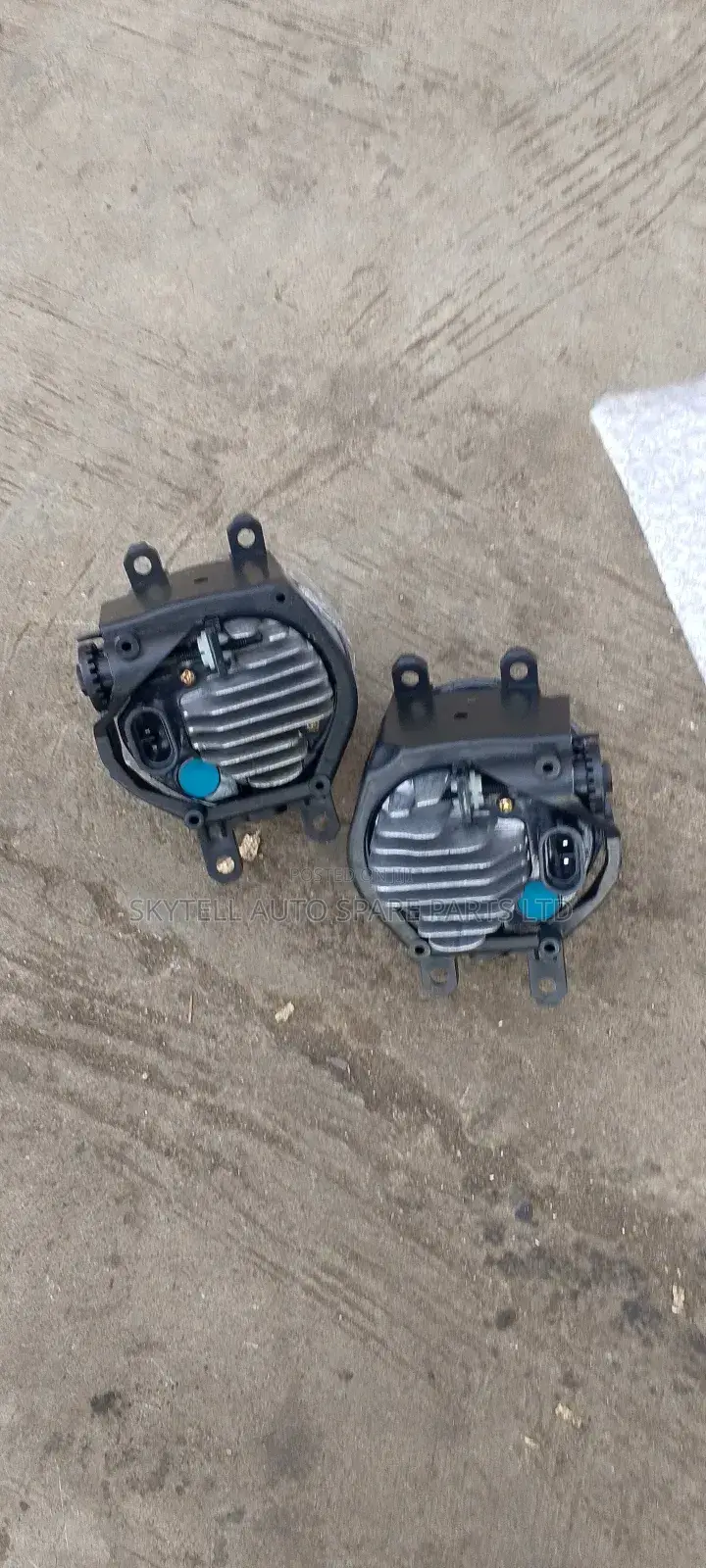 Set Of Universal Fog Lamp With Led Bulb