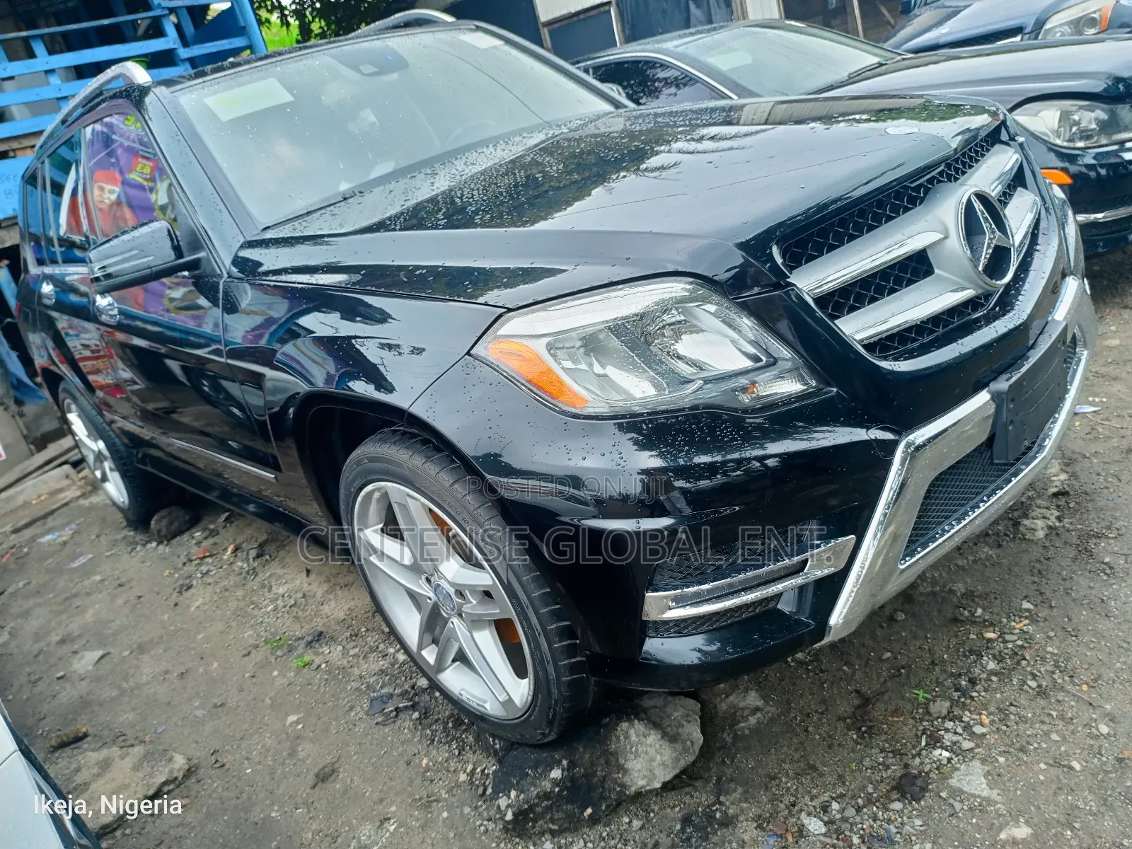 Mercedes-Benz GLK-Class Base GLK 350 4dr AWD 4MATIC (3.5L 6cyl 7A) 2015