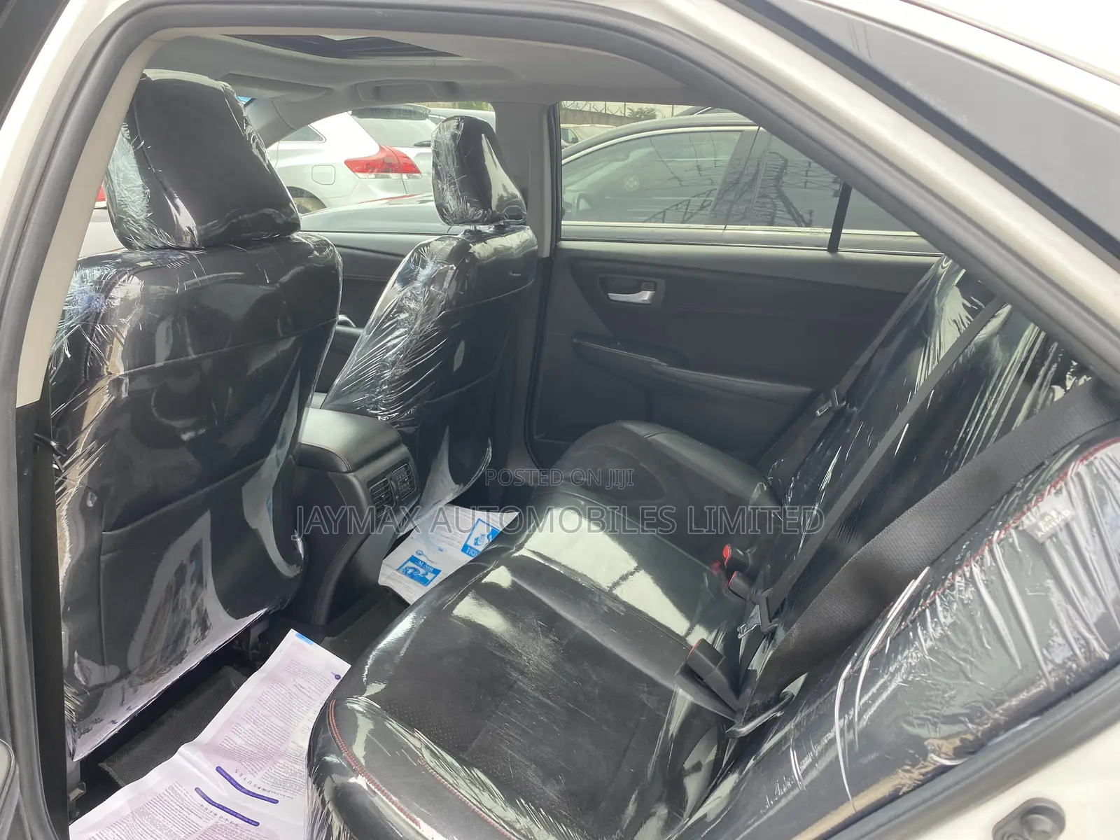 Toyota Camry XSE 4dr Sedan (2.5L 4cyl 6A) 2015 White