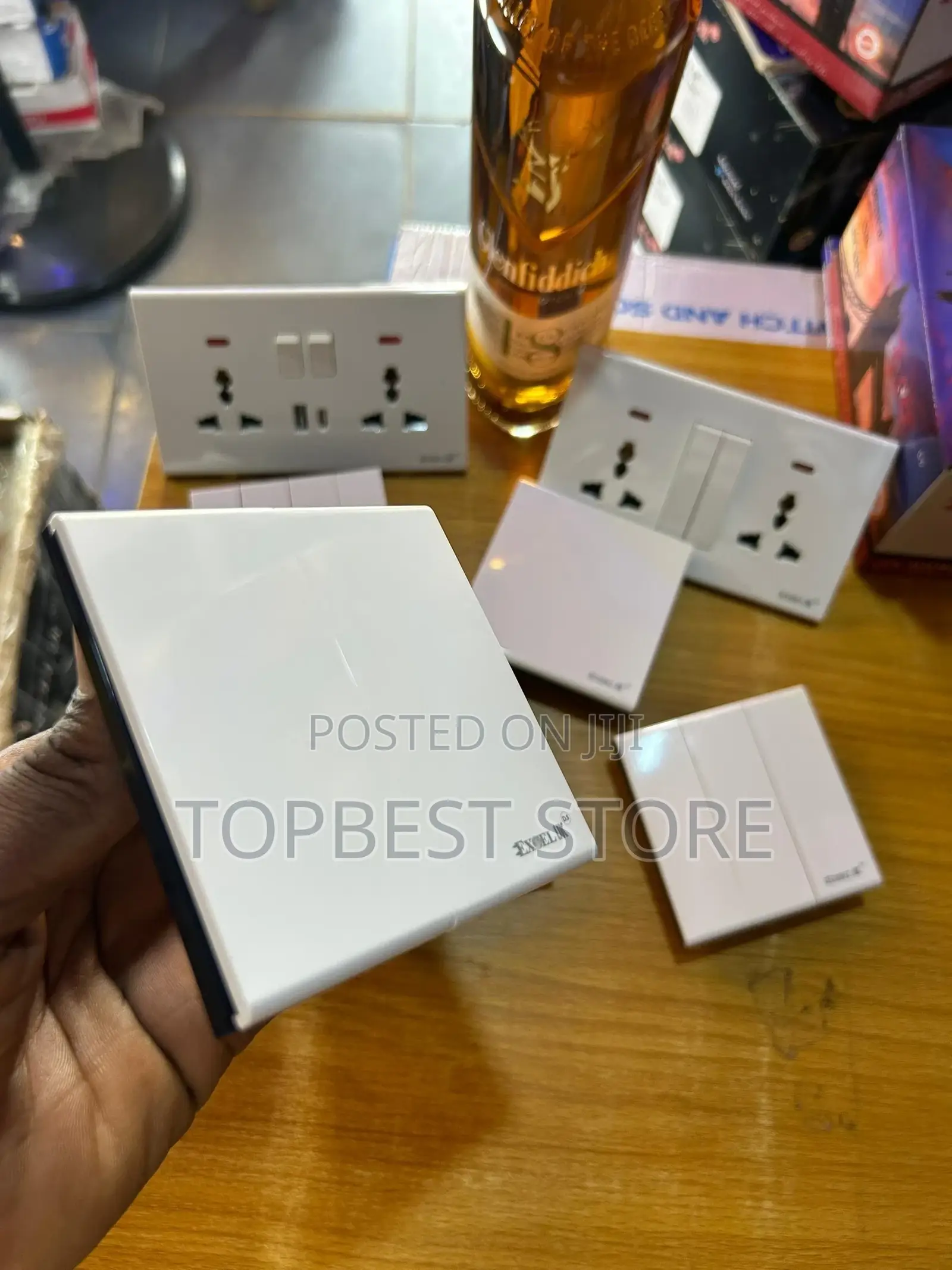 Switches and Sockets for Homes/ Restaurants/ Hotels/