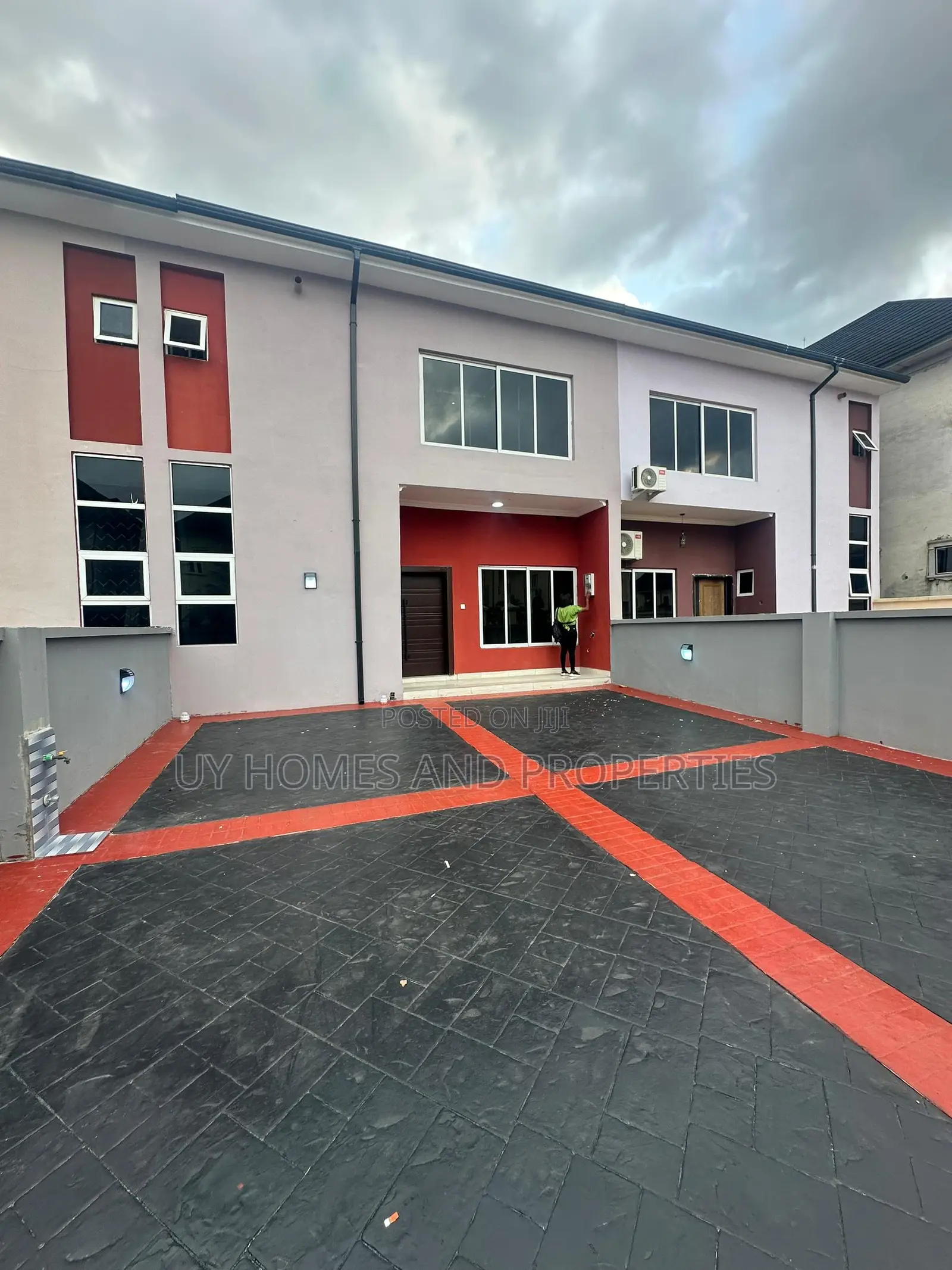 4bdrm Duplex in Rivtaf Golf Estate, Port-Harcourt for sale