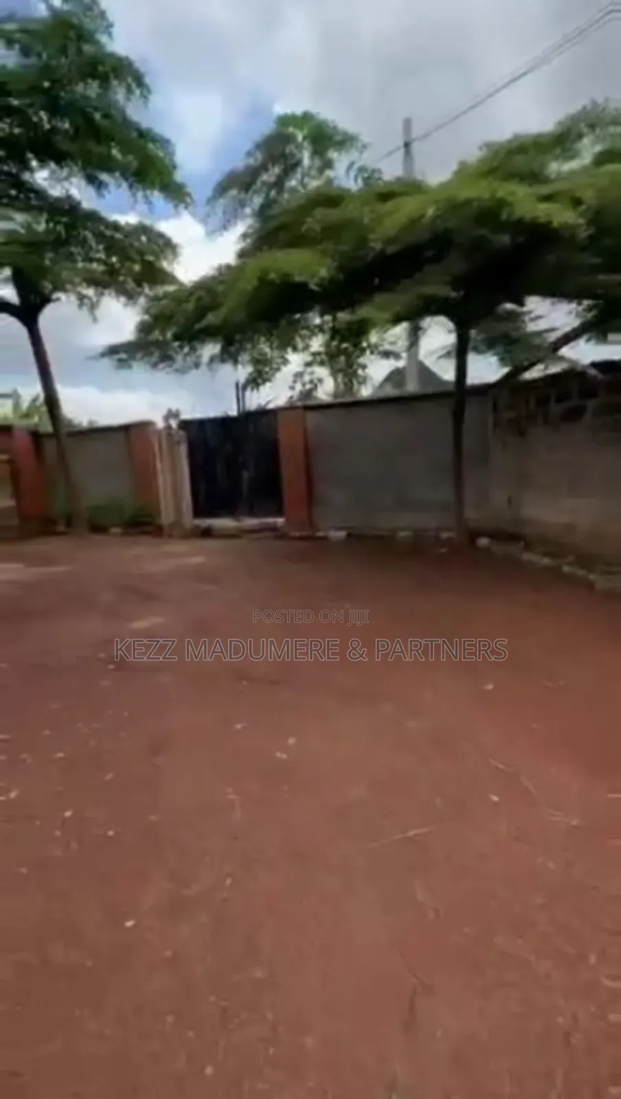 For Sale : 2500 SQMTS at Nike Avenue by Imoke St. Gra, Enugu