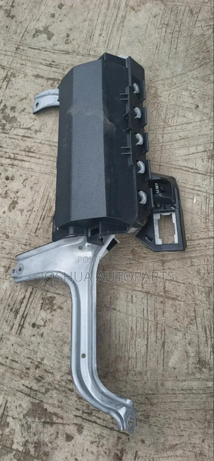 Driver Knee Airbag Lexus Es 350, 2013-2016 Model.