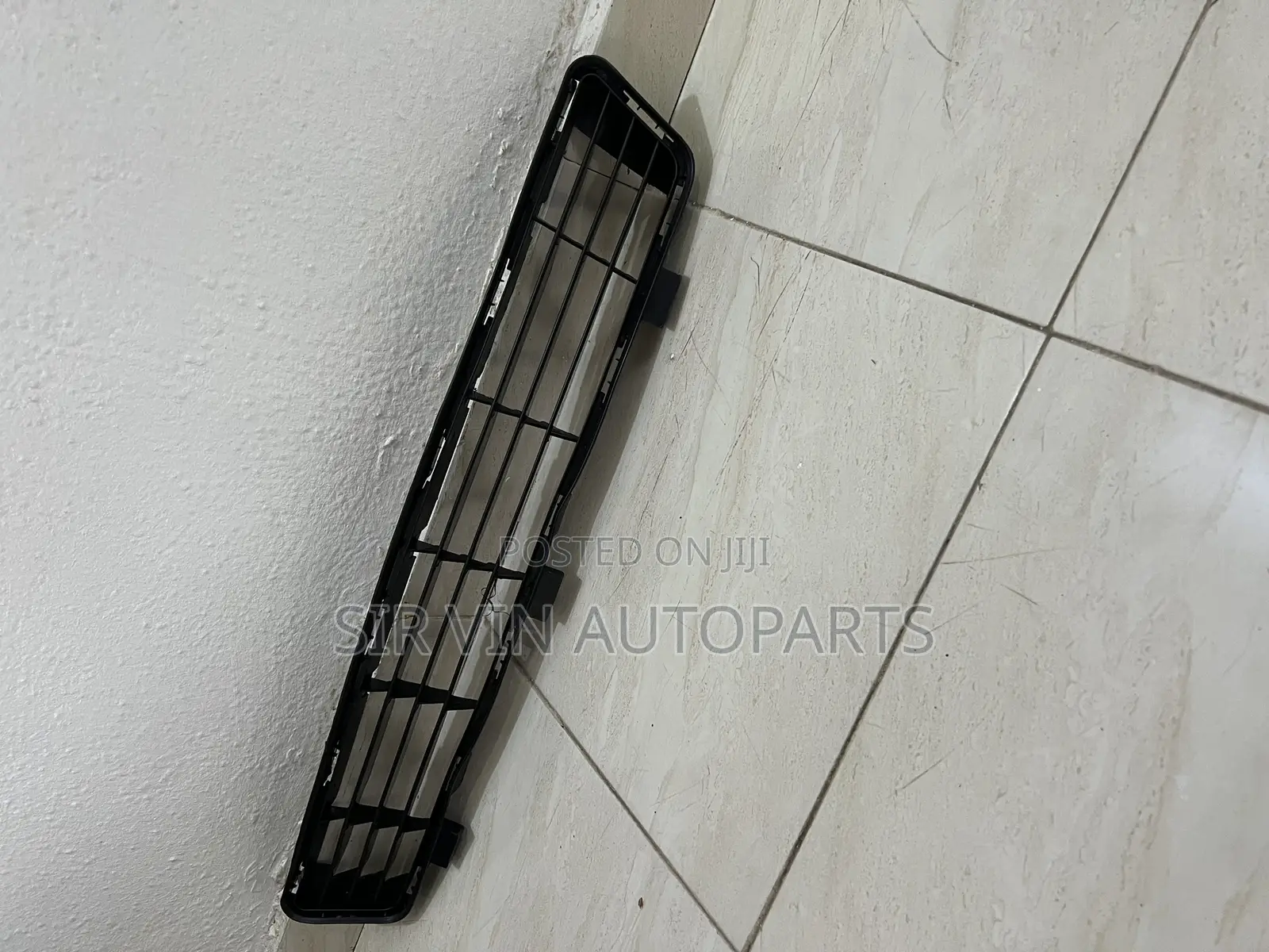 Toyota Camry 2010 Down Grill