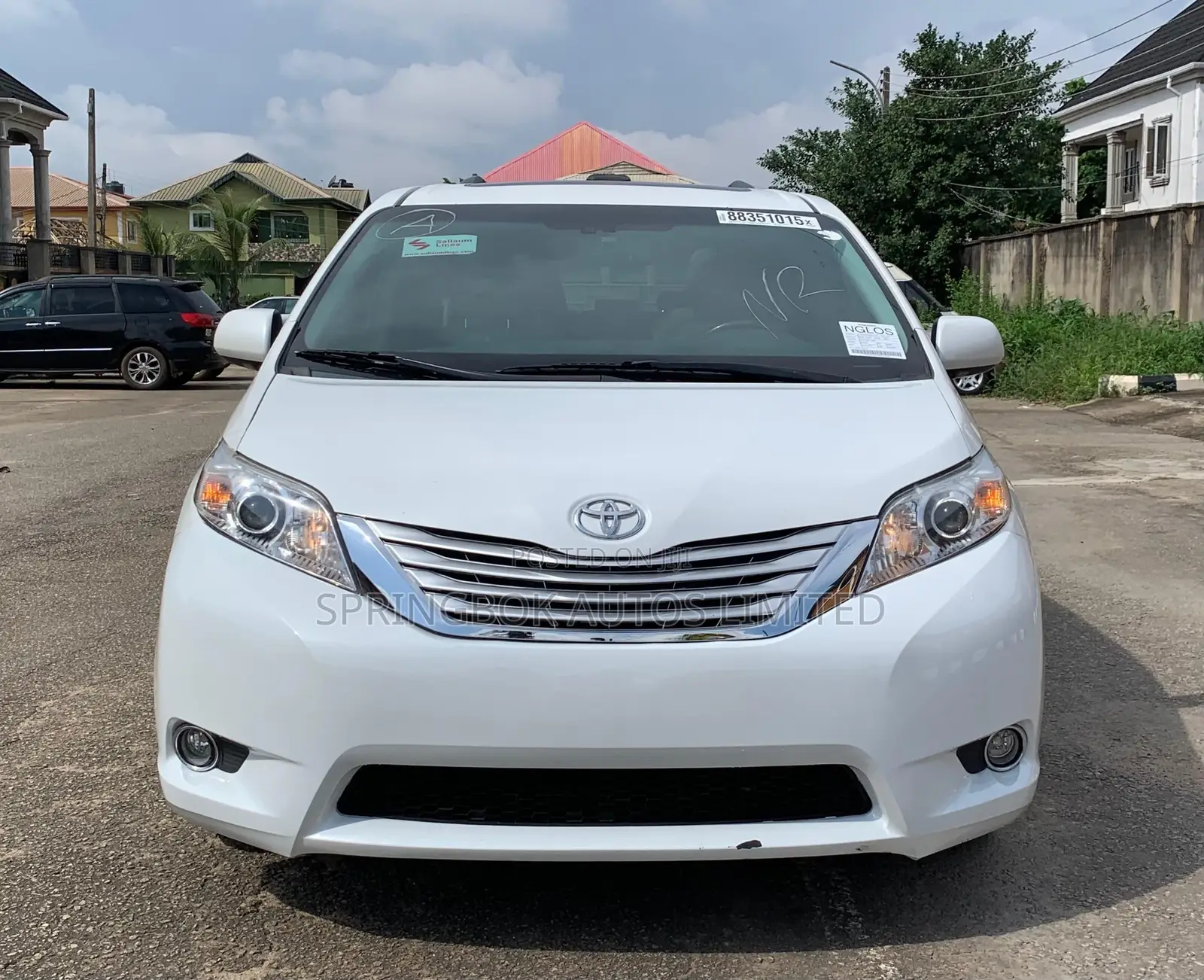 Toyota Sienna Limited 7 Passenger 2011 White
