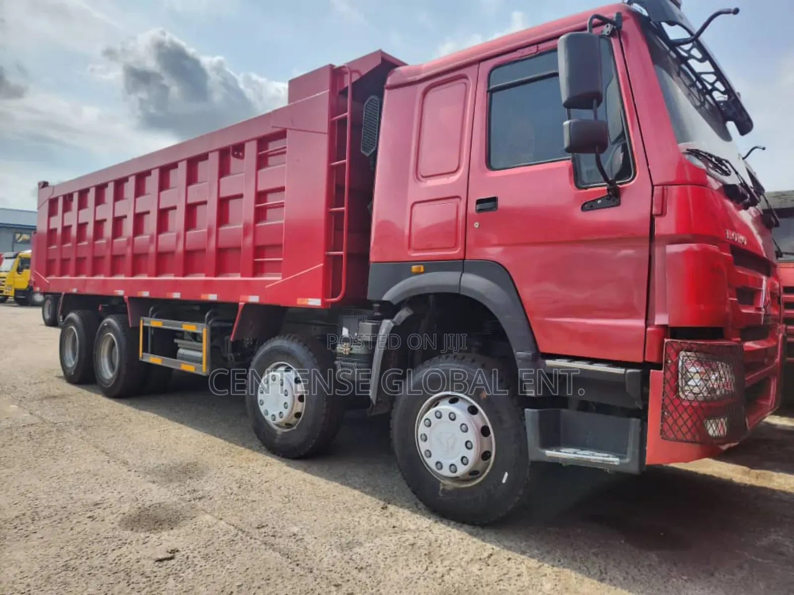 Howo 371dump Truck 12 Tyres Red