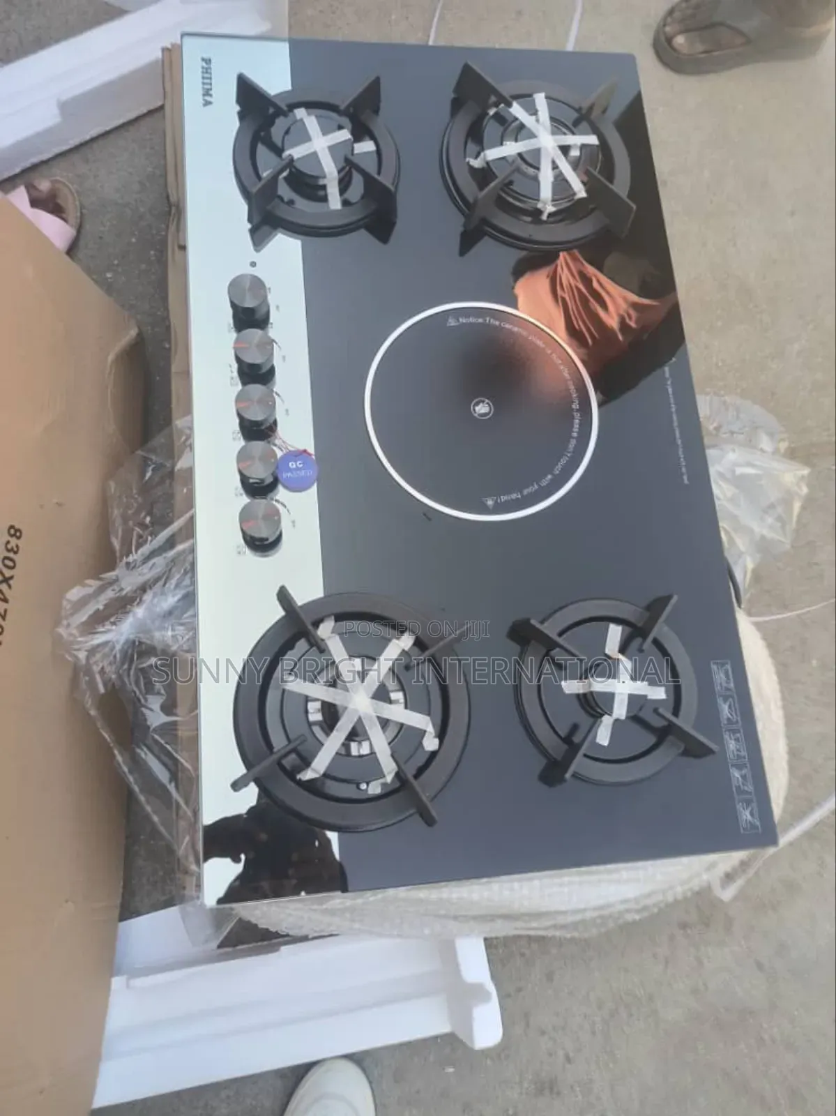 Image Inbuilt Gas Cooker 4+1