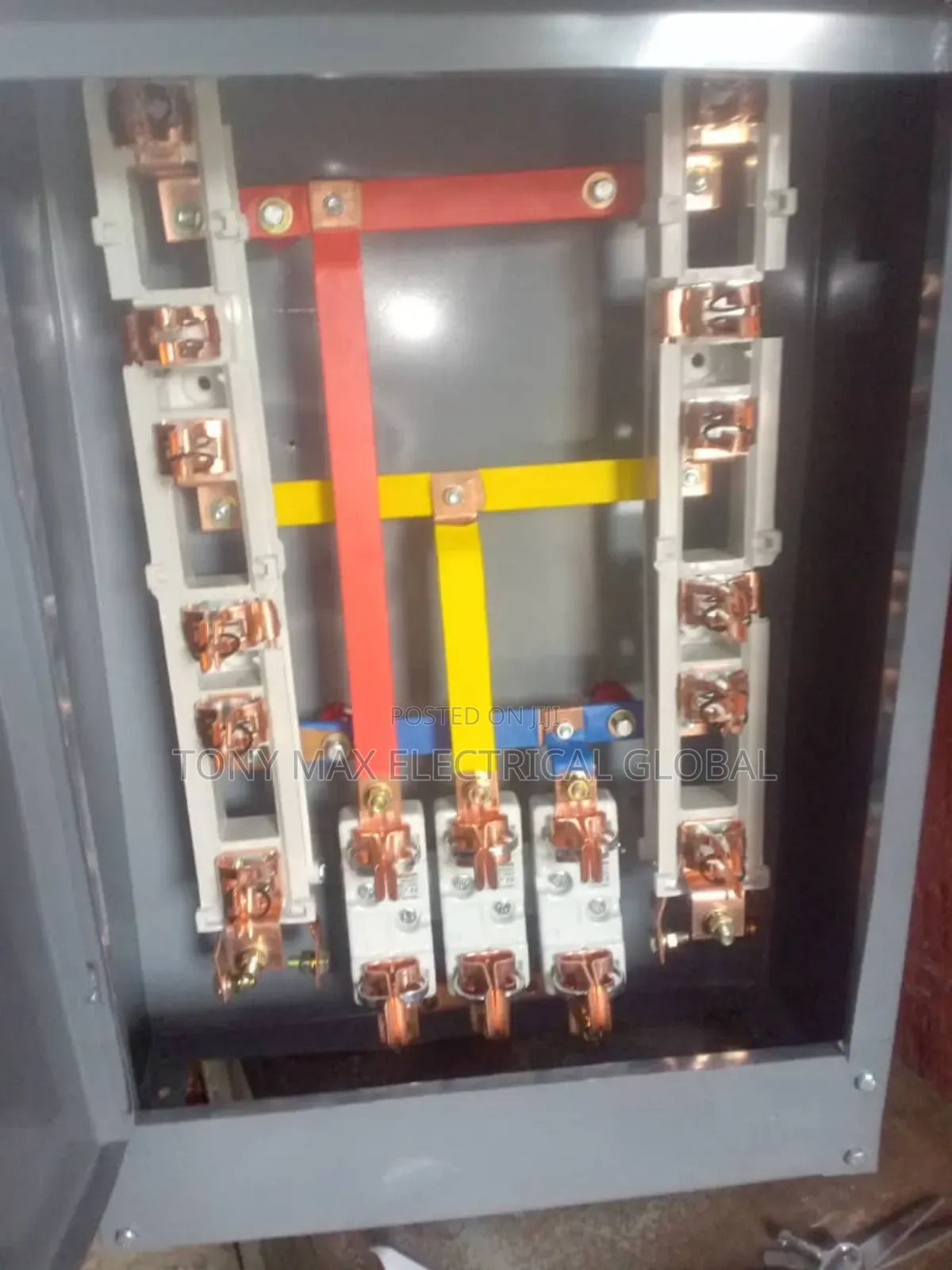 400arms 
Feeder Pillar
 Copper