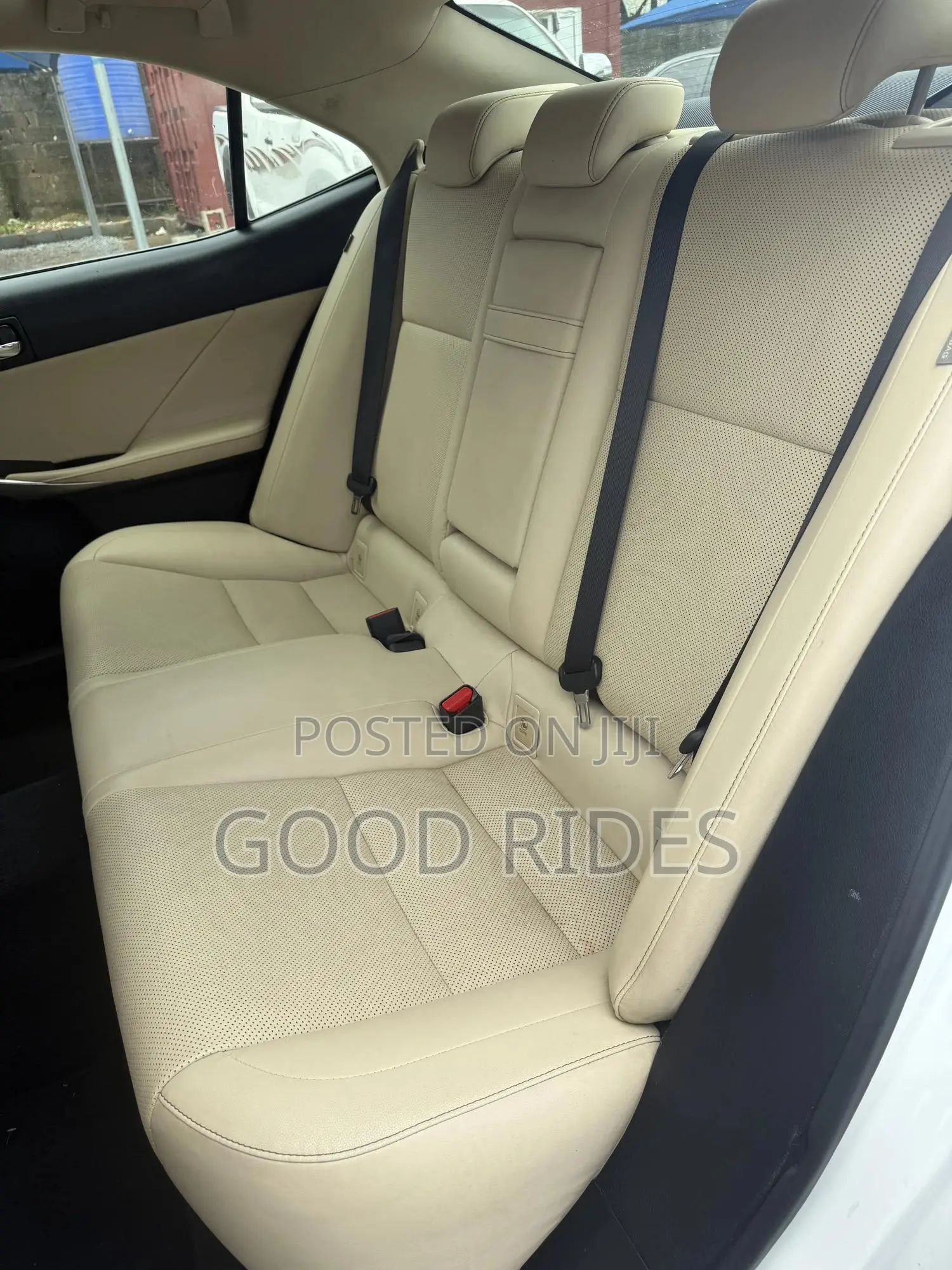 Lexus IS 250 4WD 2015 White