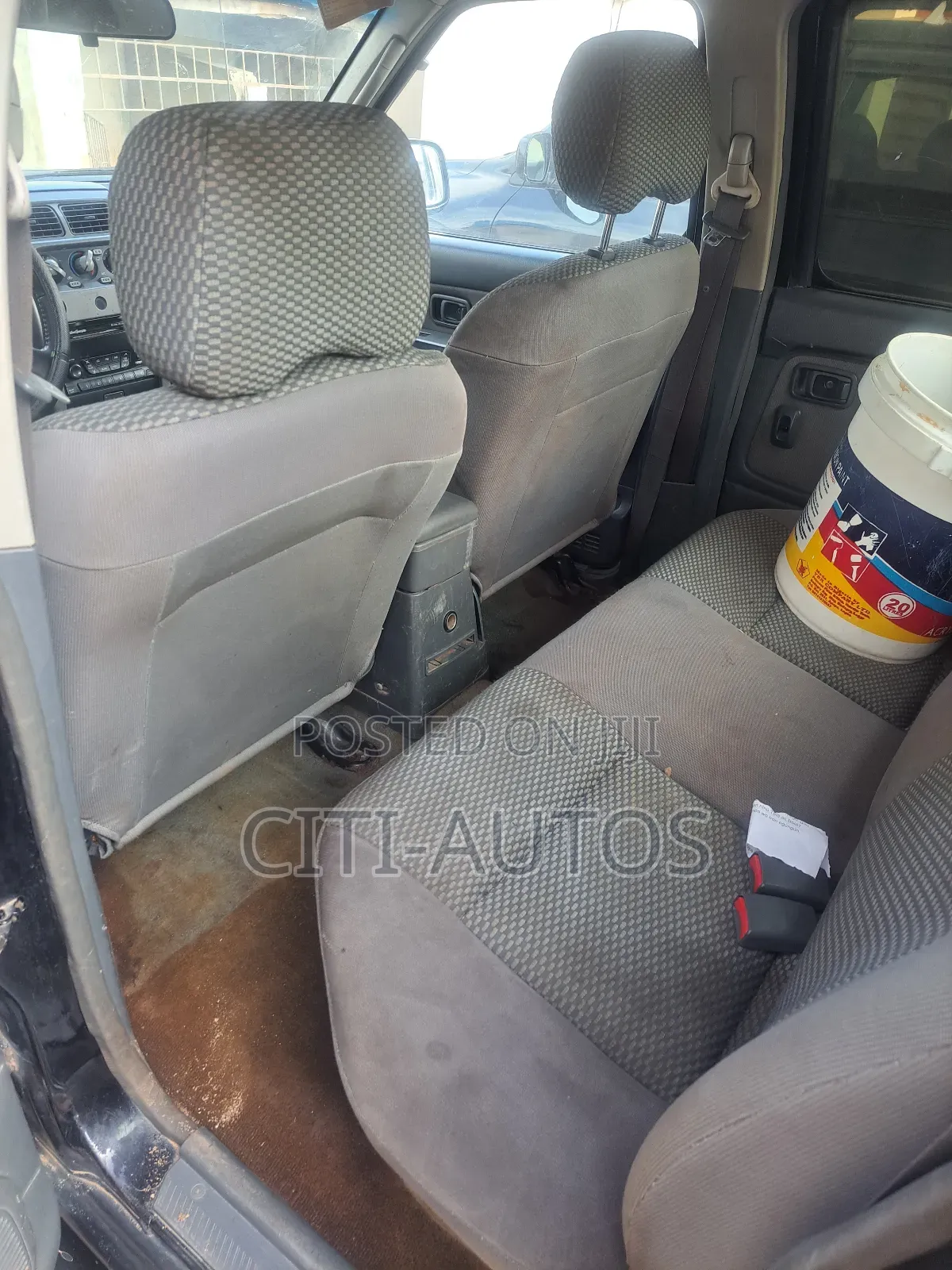 Nissan Frontier Automatic 2005 Black