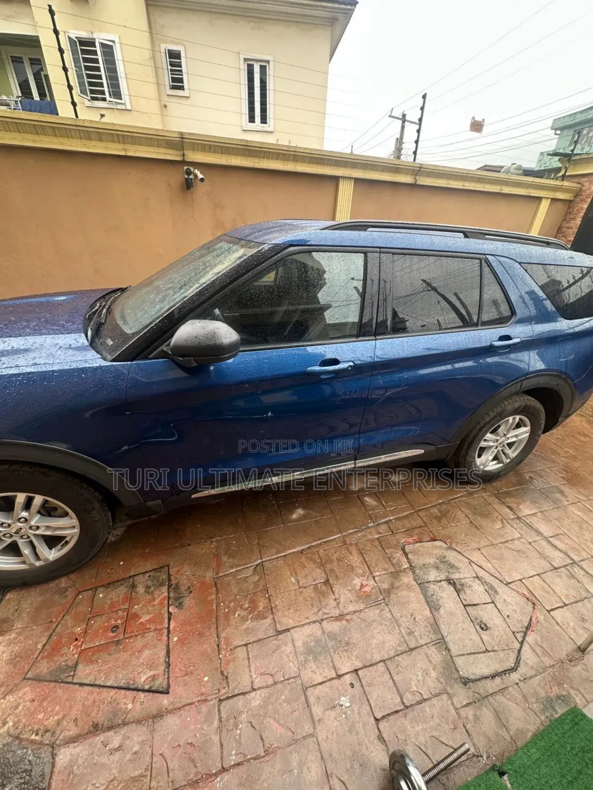 Ford Explorer XLT 2021 Blue