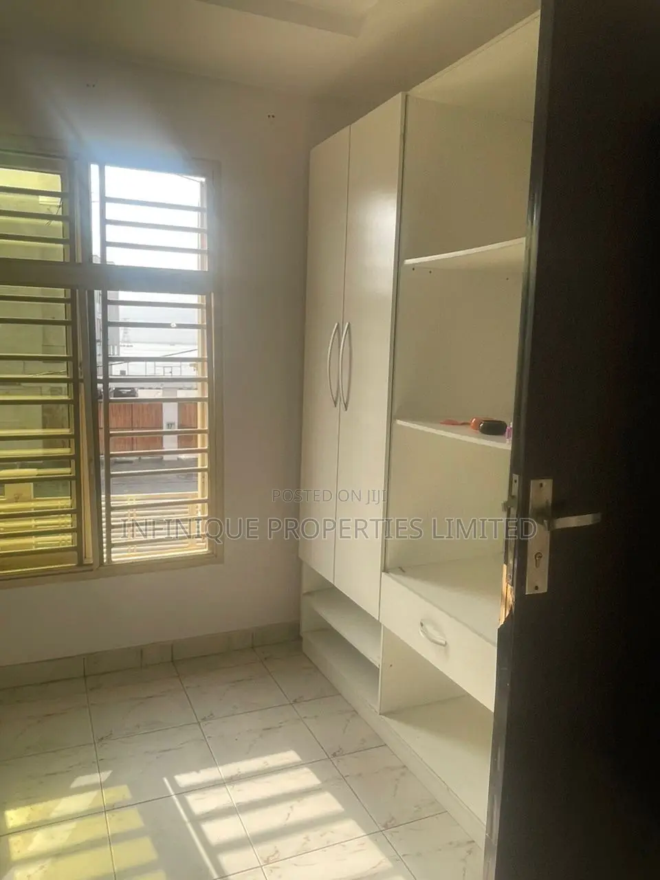 4bdrm Maisonette in Lekki for rent