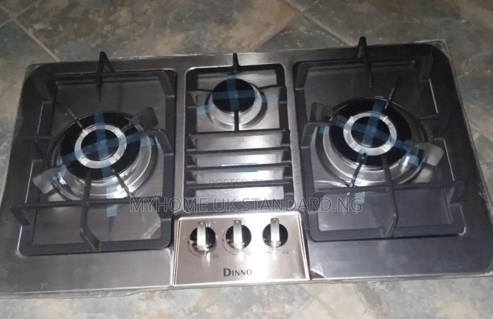 Aluminium Gas Cooker With 3 Burner.