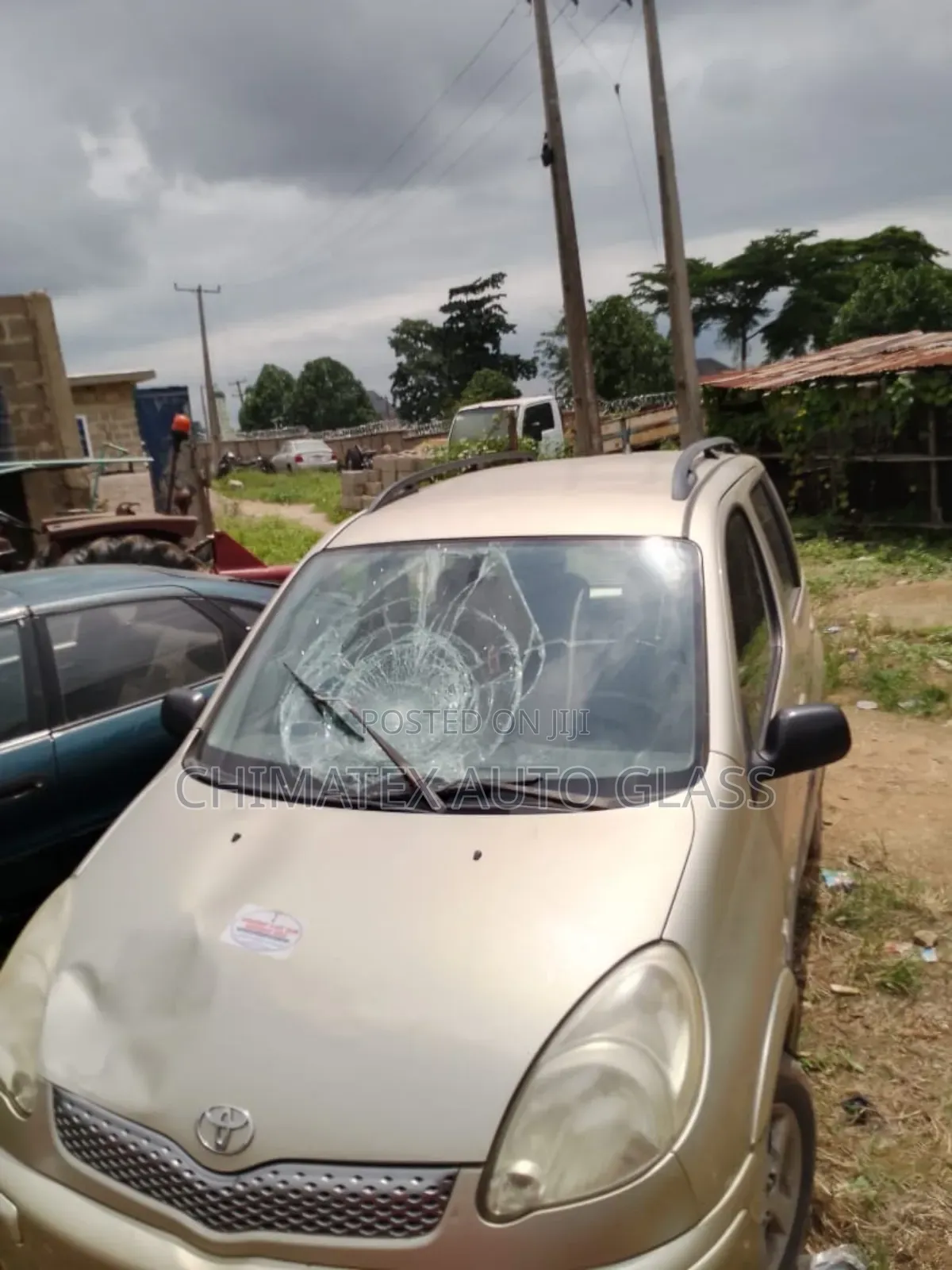 Toyota Yarisverso 2007 Windscreen Glass Available