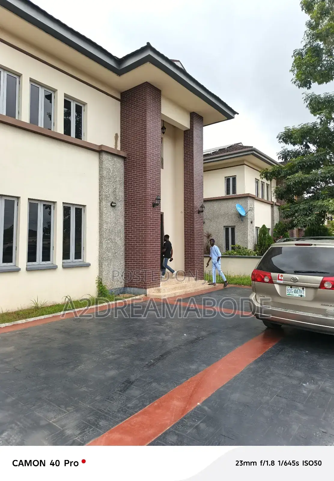 4bdrm Duplex in Ta Garden, Isheri North for sale