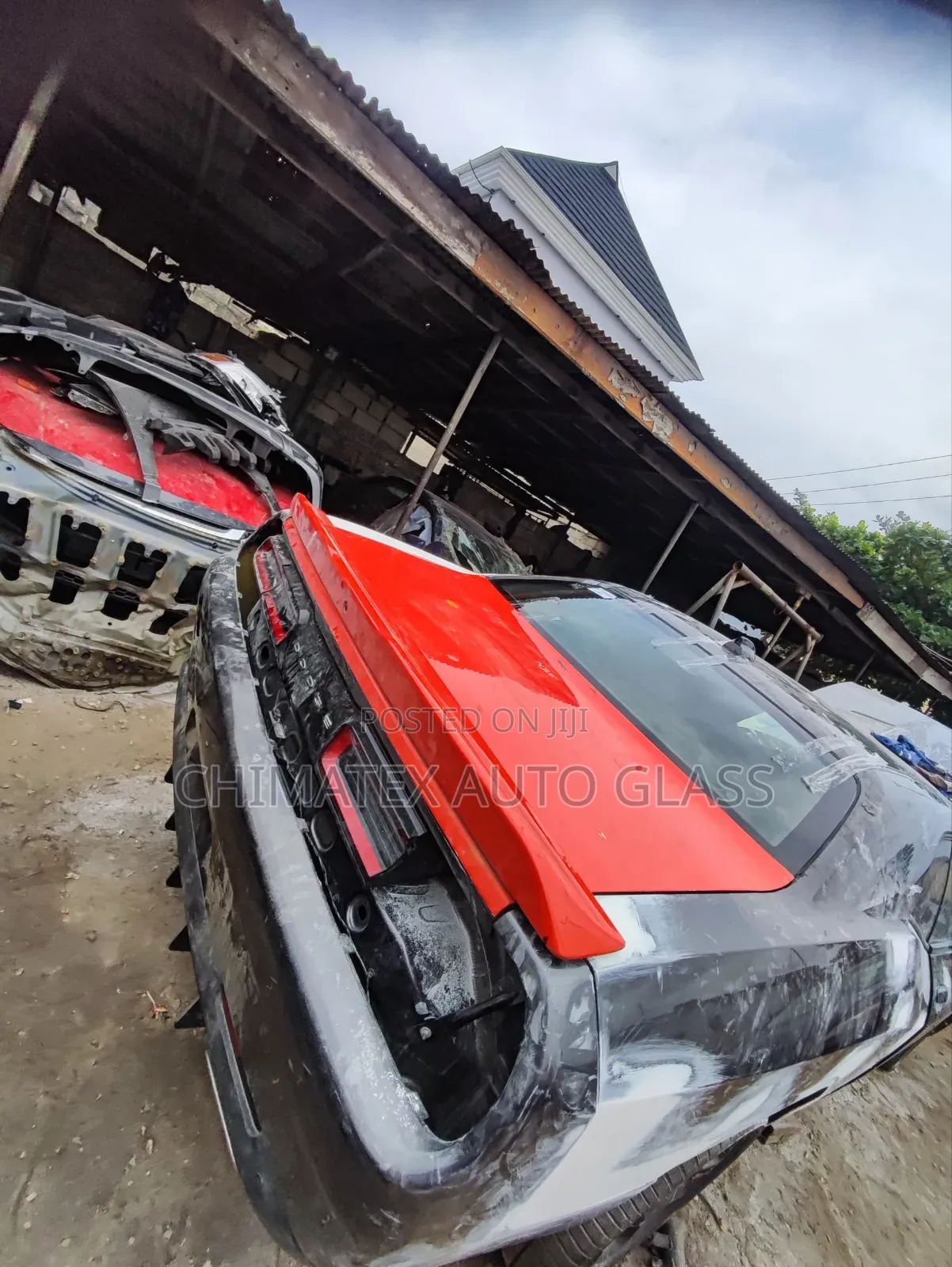 Dodge Challenger 2018 Back Glass Available
