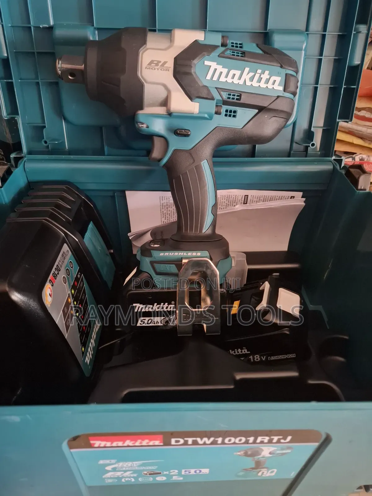 Cordless 3/4" Impact Wrench Makita Dtw1001rtj