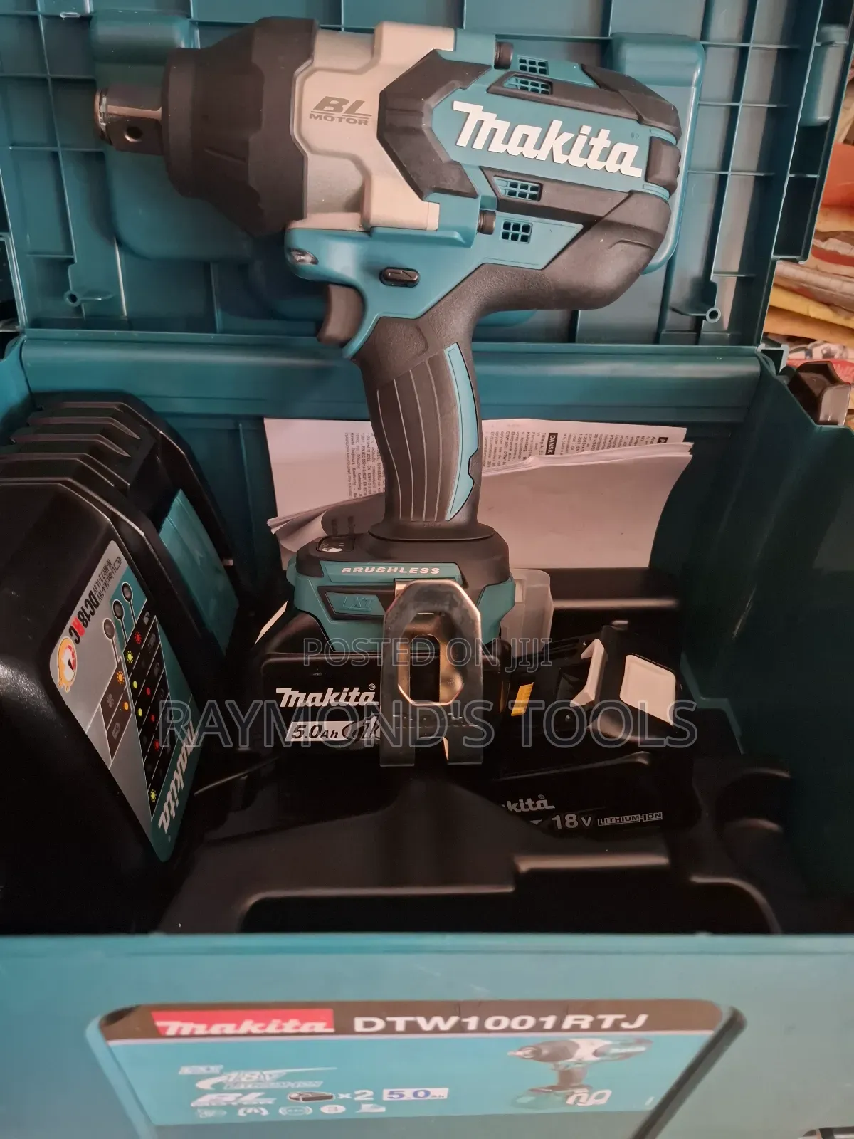 Cordless 3/4" Impact Wrench Makita Dtw1001rtj