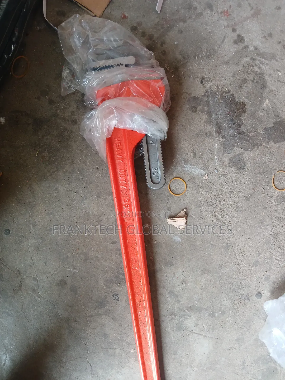 Heavy Duty Pipe Wrench 36"