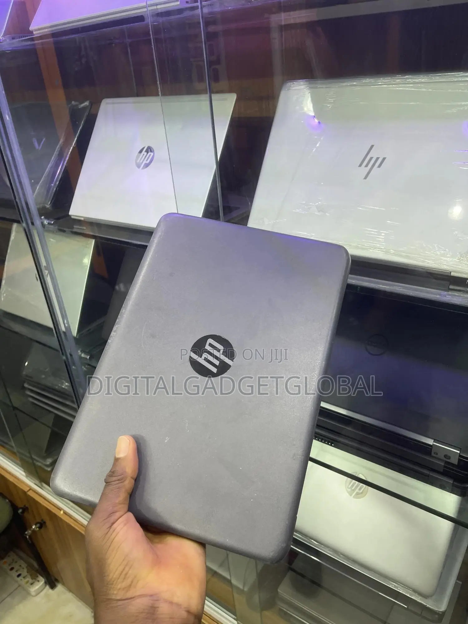 Laptop HP Stream 11 Pro G4 EE 4GB Intel Pentium SSD 60GB
