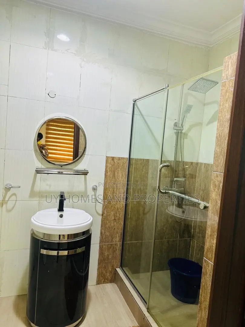 Three Bedroom Apartment on the Ground Floor