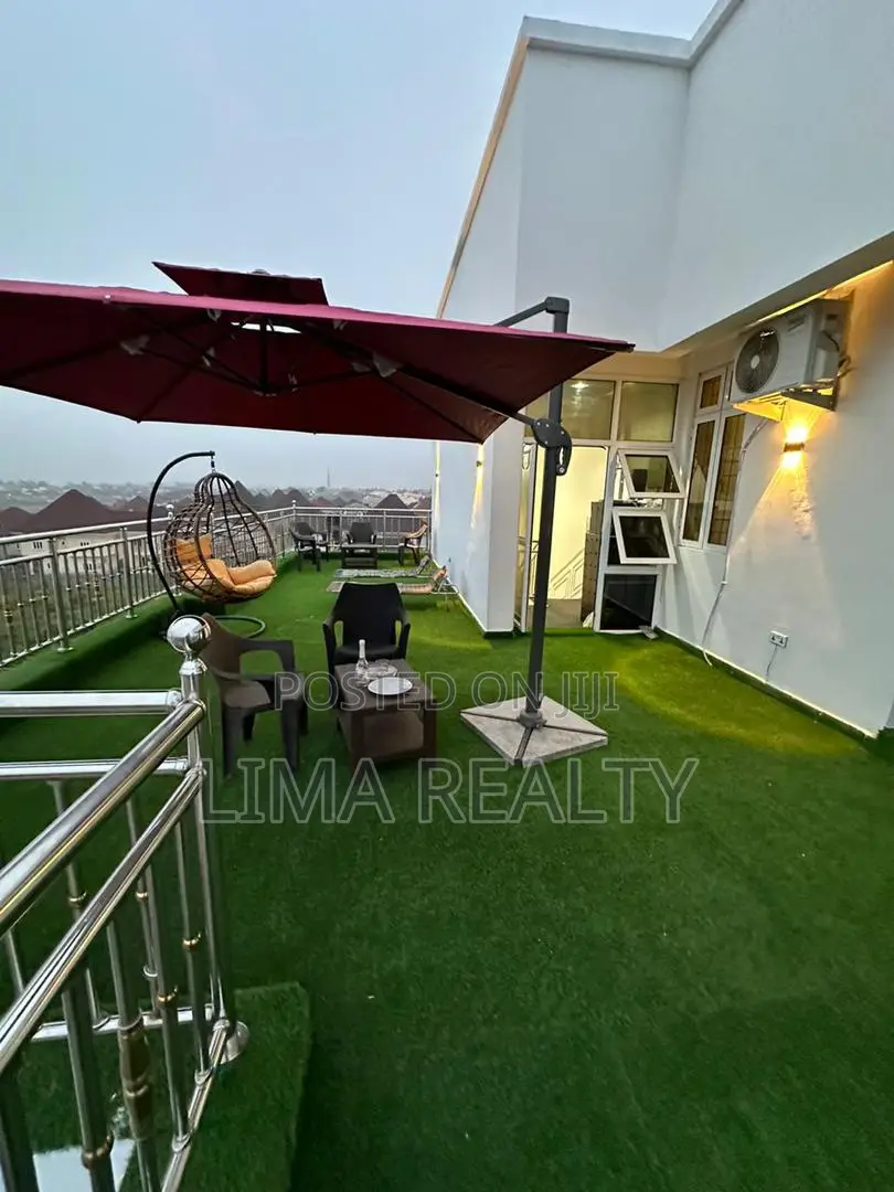 Luxury 3 Bed Penthouse