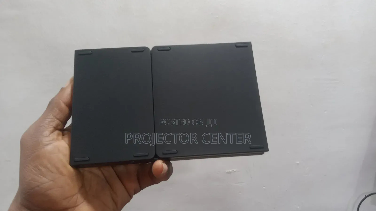 Foldable Keyboard With Touchpad
