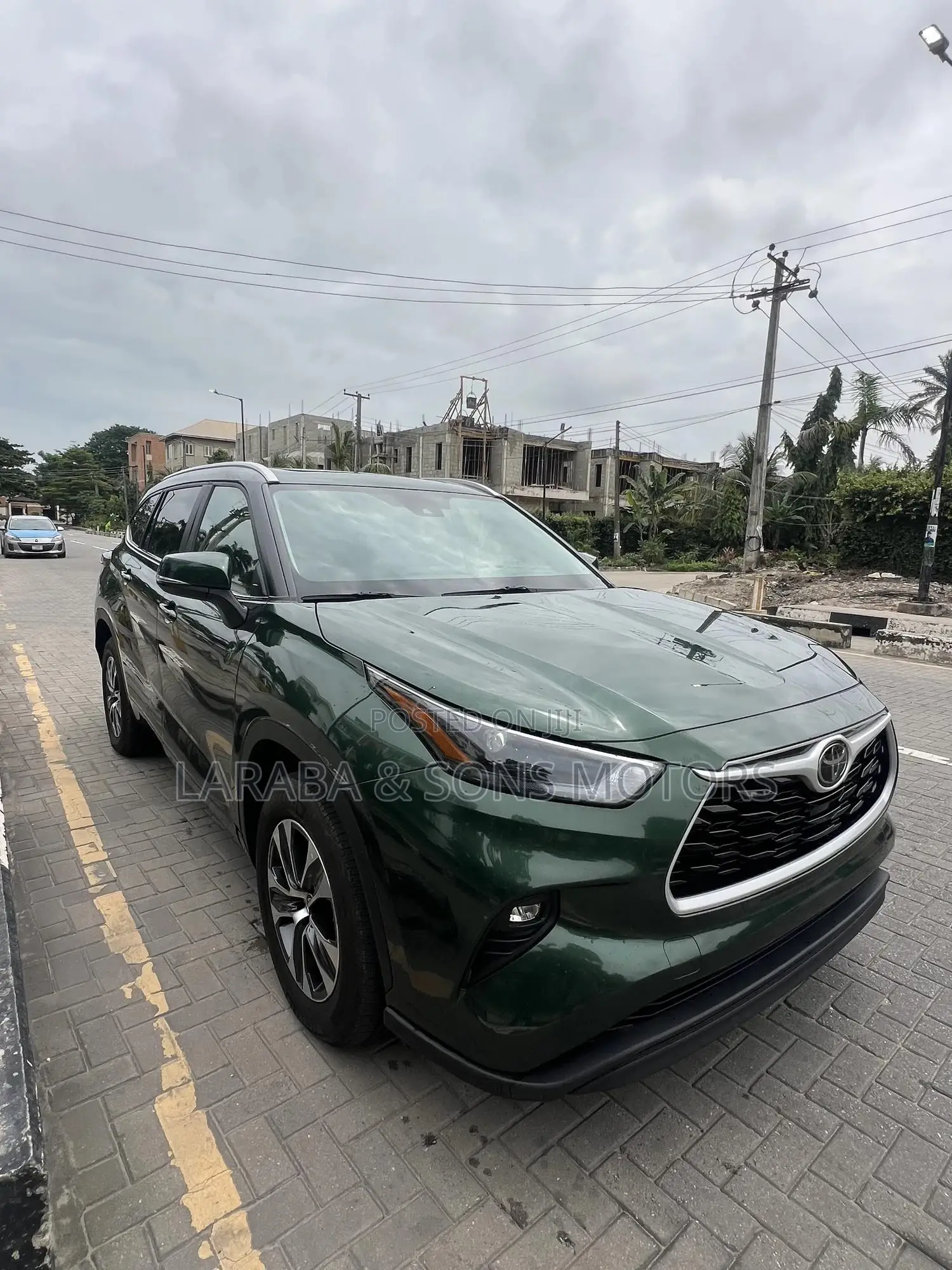Toyota Highlander XLE AWD 2024 Green