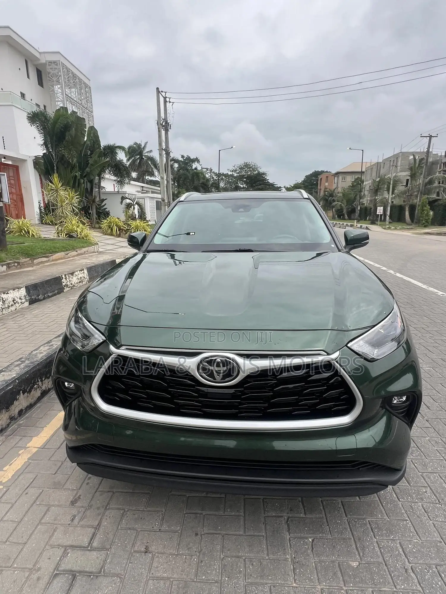Toyota Highlander XLE AWD 2024 Green