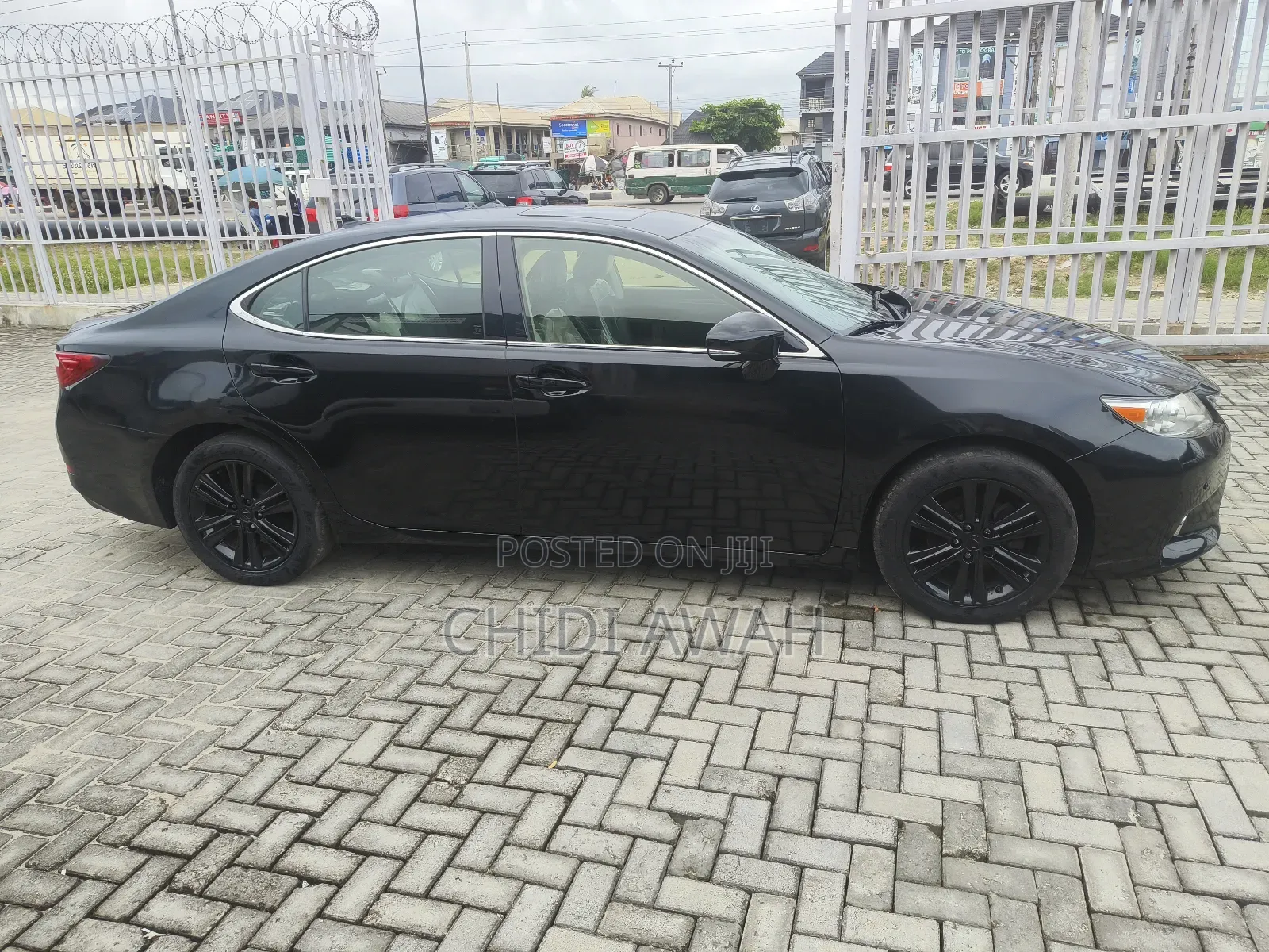 Lexus ES 2013 Black