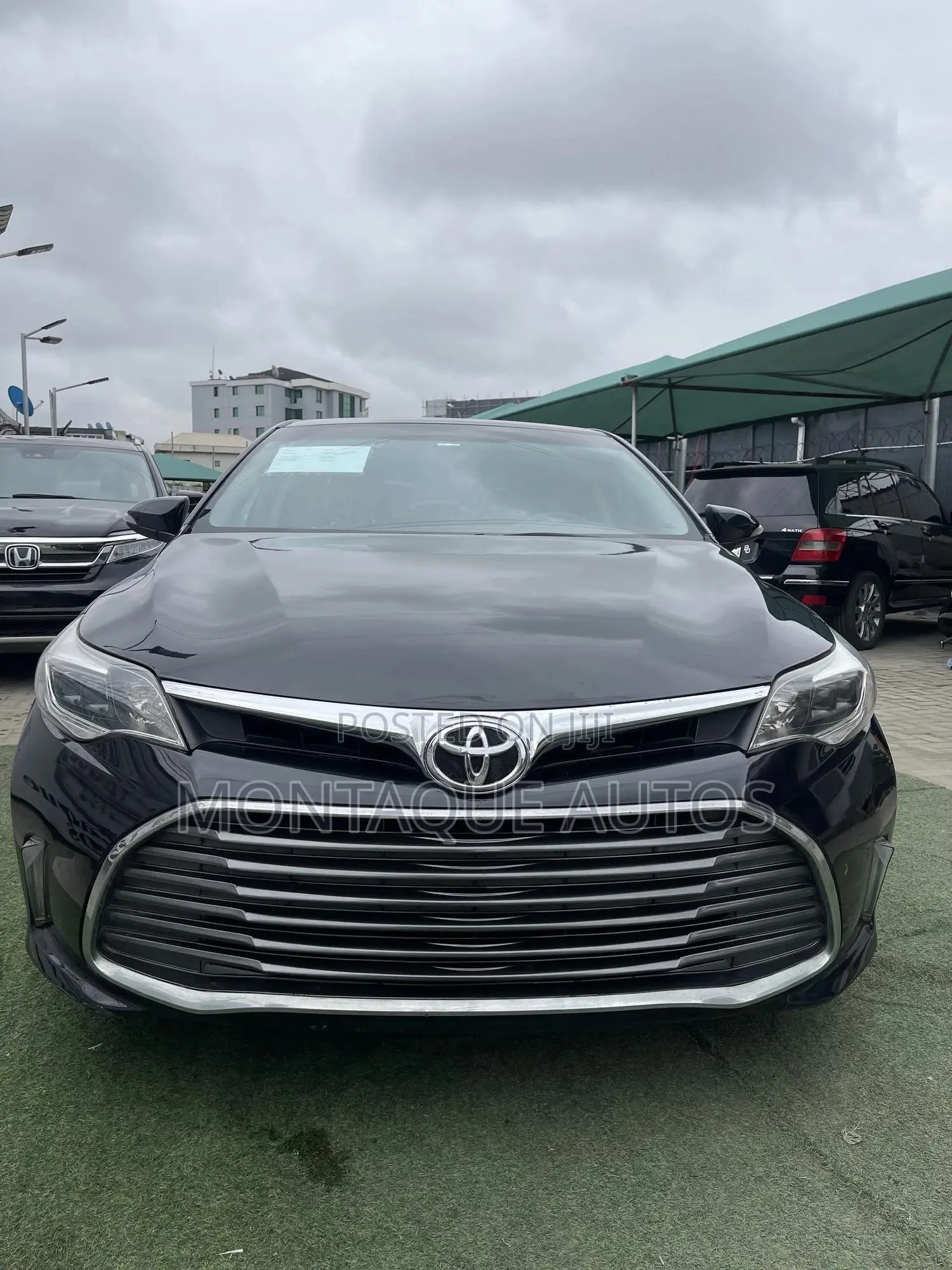 Toyota Avalon XLE FWDSedan (3.6L 6cyl 6A) 2016 Black