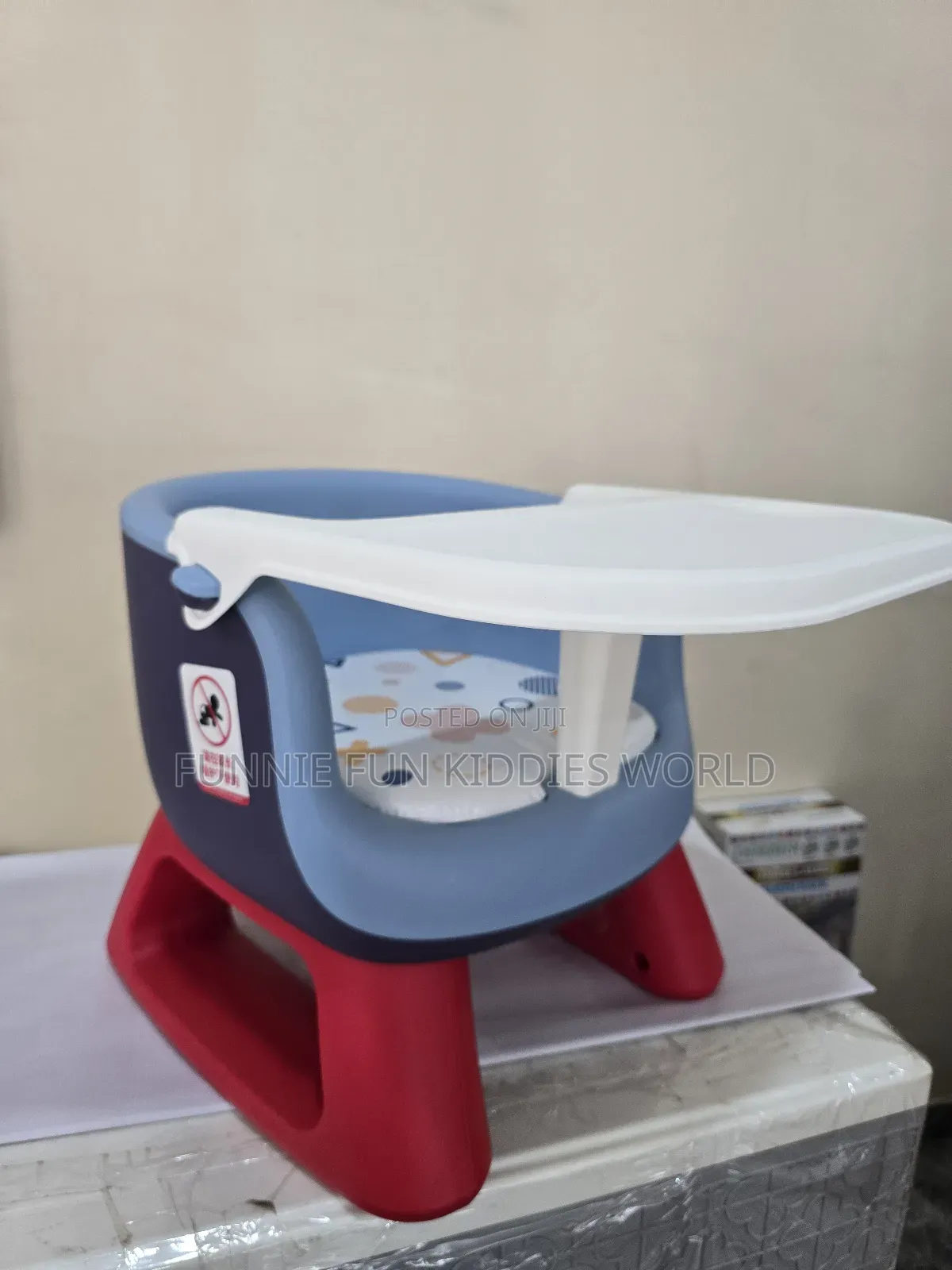 Highchair, Feeding Table Set, Comes With Many Colors