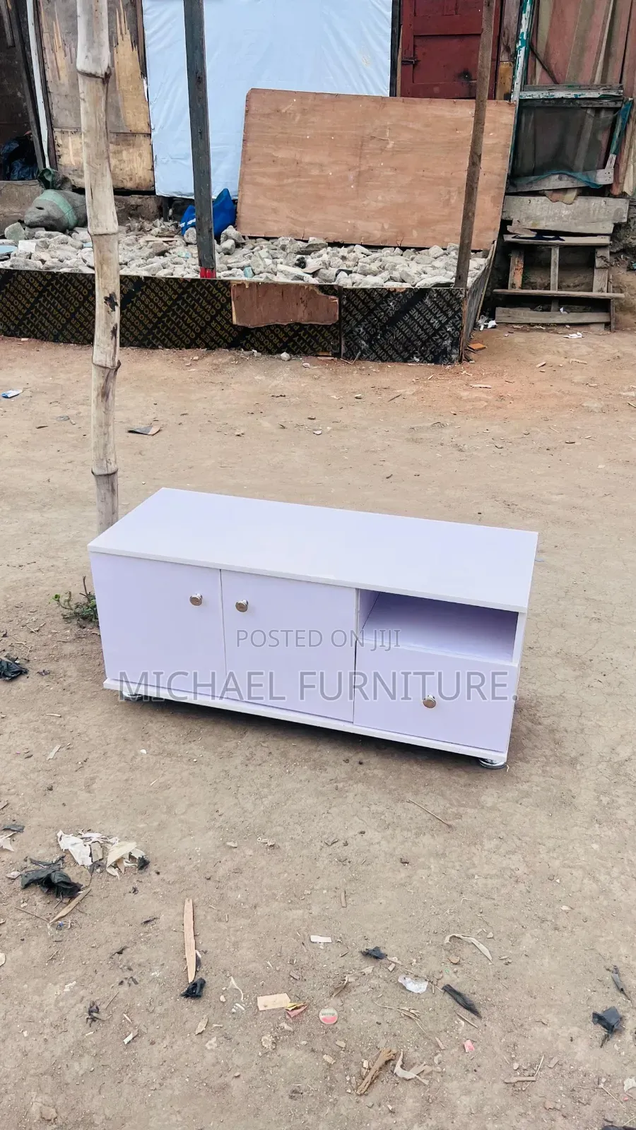 Cen Tee Table (White )