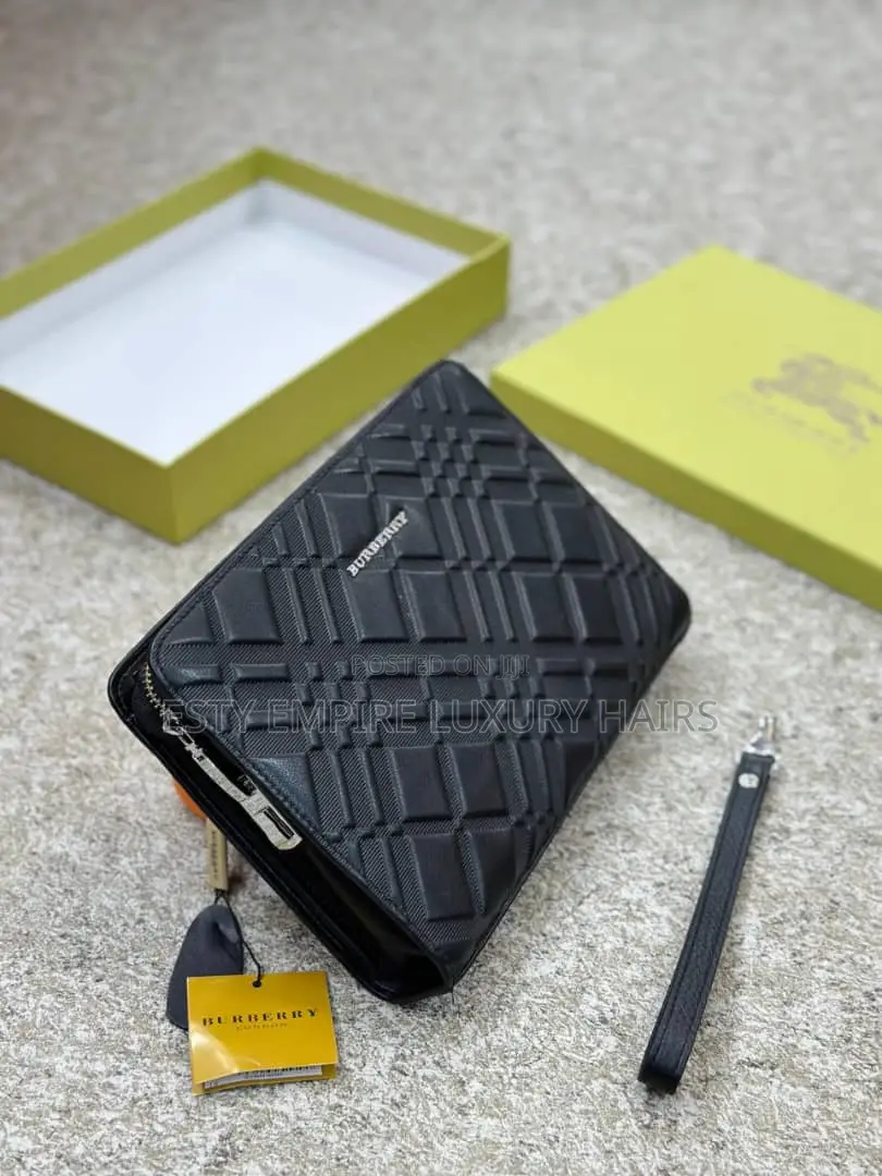 High Quality Luxury Burberry Men Pure