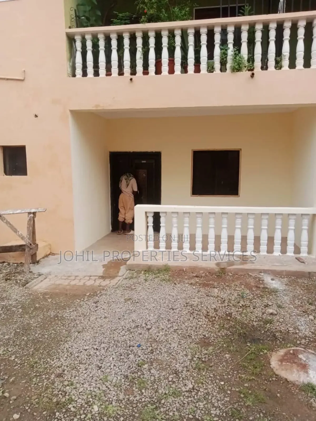 3bdrm Block of Flats in Wuye for rent