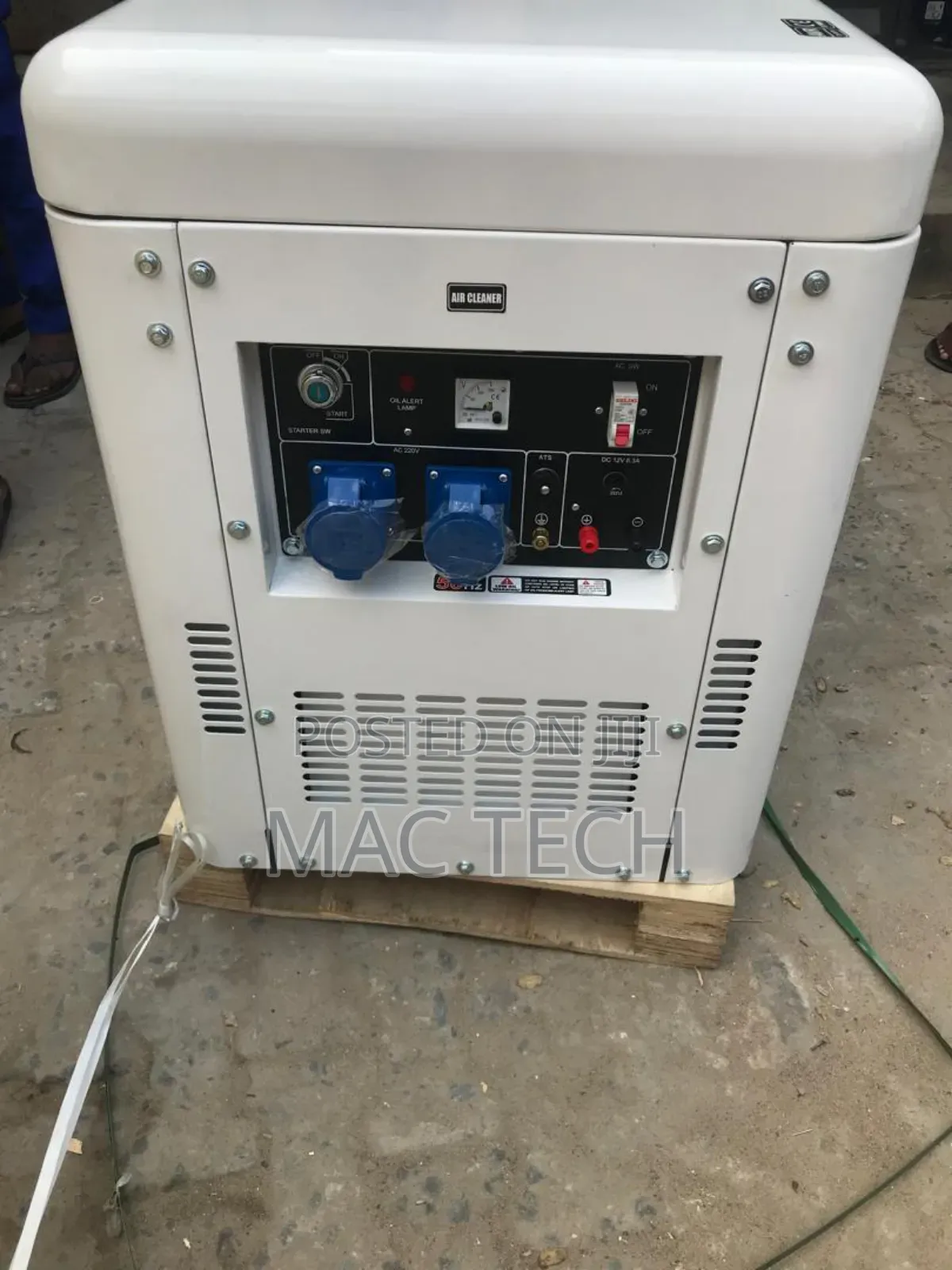 Retech 12kva 3phase Soundproof Diesel Generator