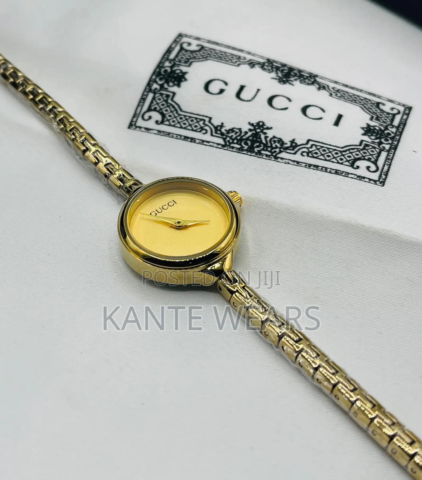 Gucci Female Chain Wrist-Watch