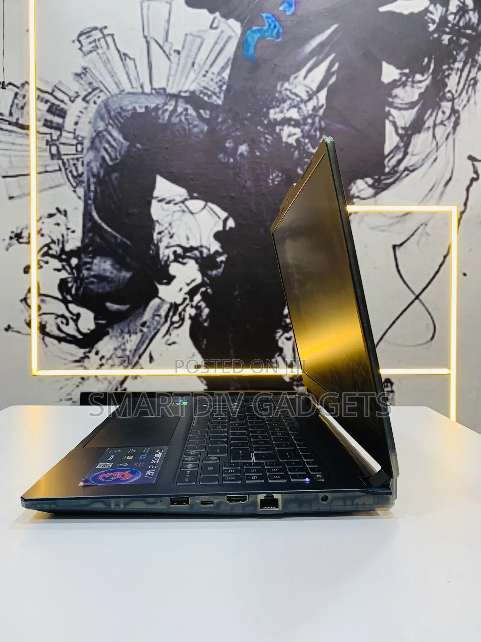 Laptop MSI Cyborg 15 32GB Intel Core i5 SSD 512GB