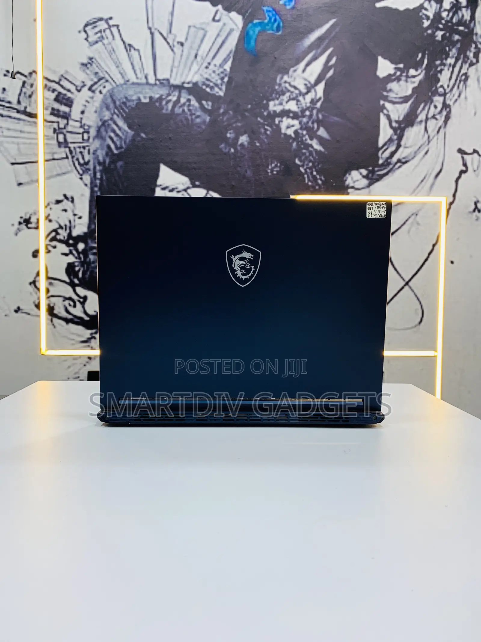 Laptop MSI Stealth 14 Studio A13VF 16GB Intel Core I7 SSD 1T